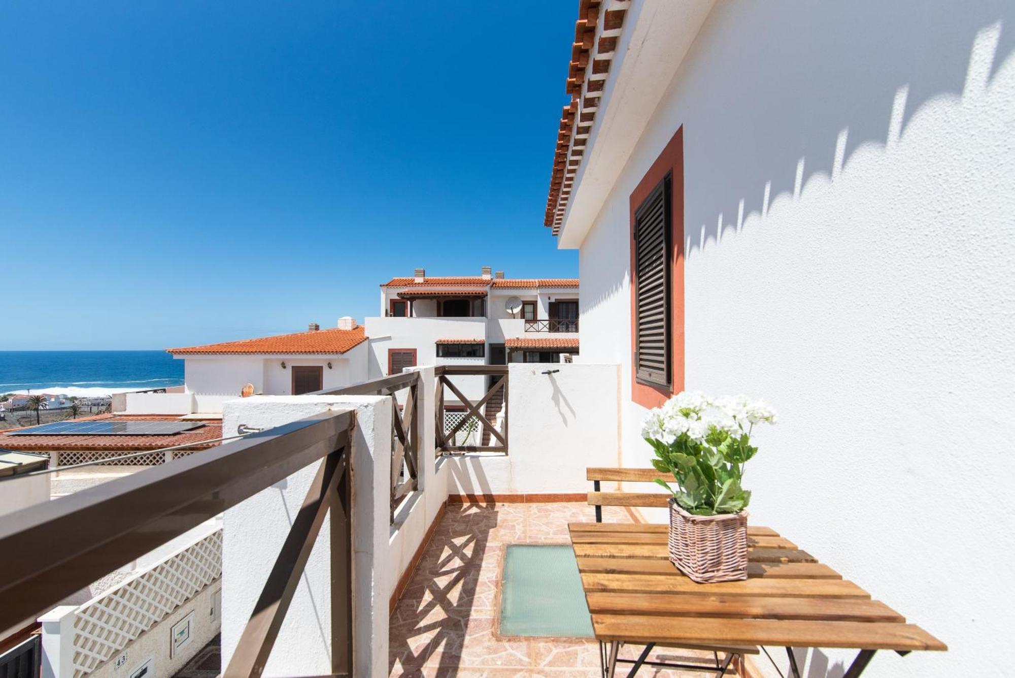 Home2book Charming House Agaete, Bbq & Garden *