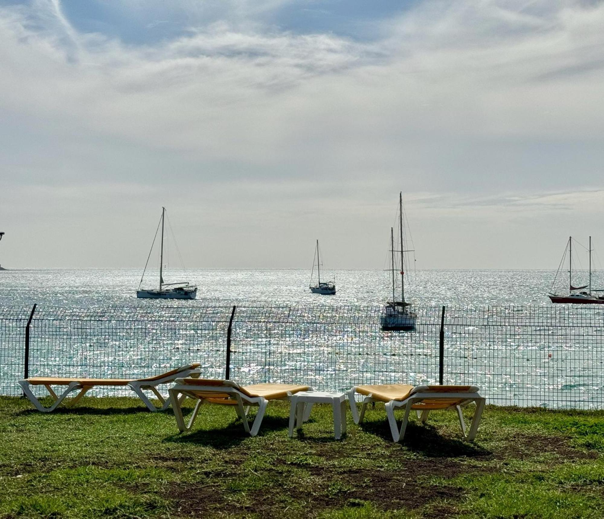 Canaryislandshost I Marina *