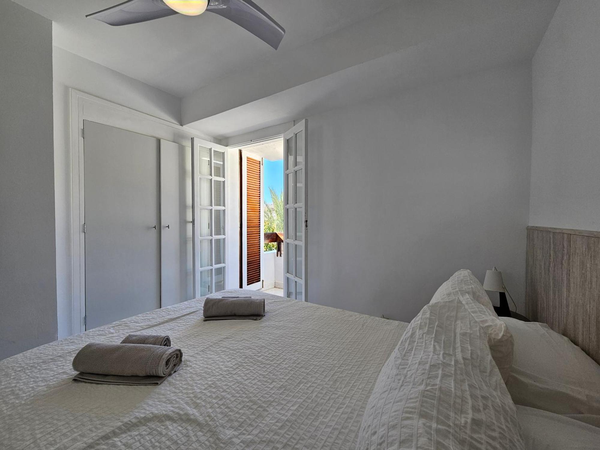 Stylish And Comfortable Duplex Near Swimming Pool Holiday home *