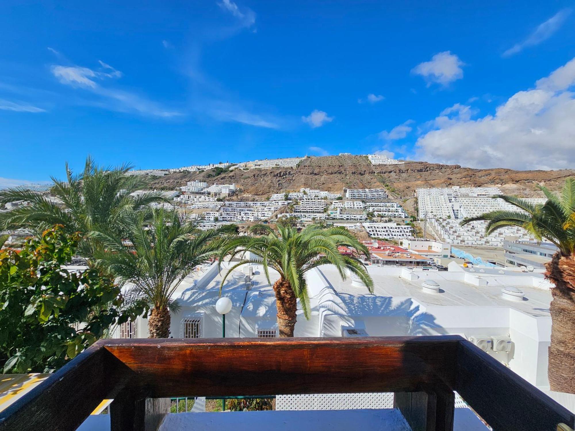 Stylish And Comfortable Duplex Near Swimming Pool Holiday home *