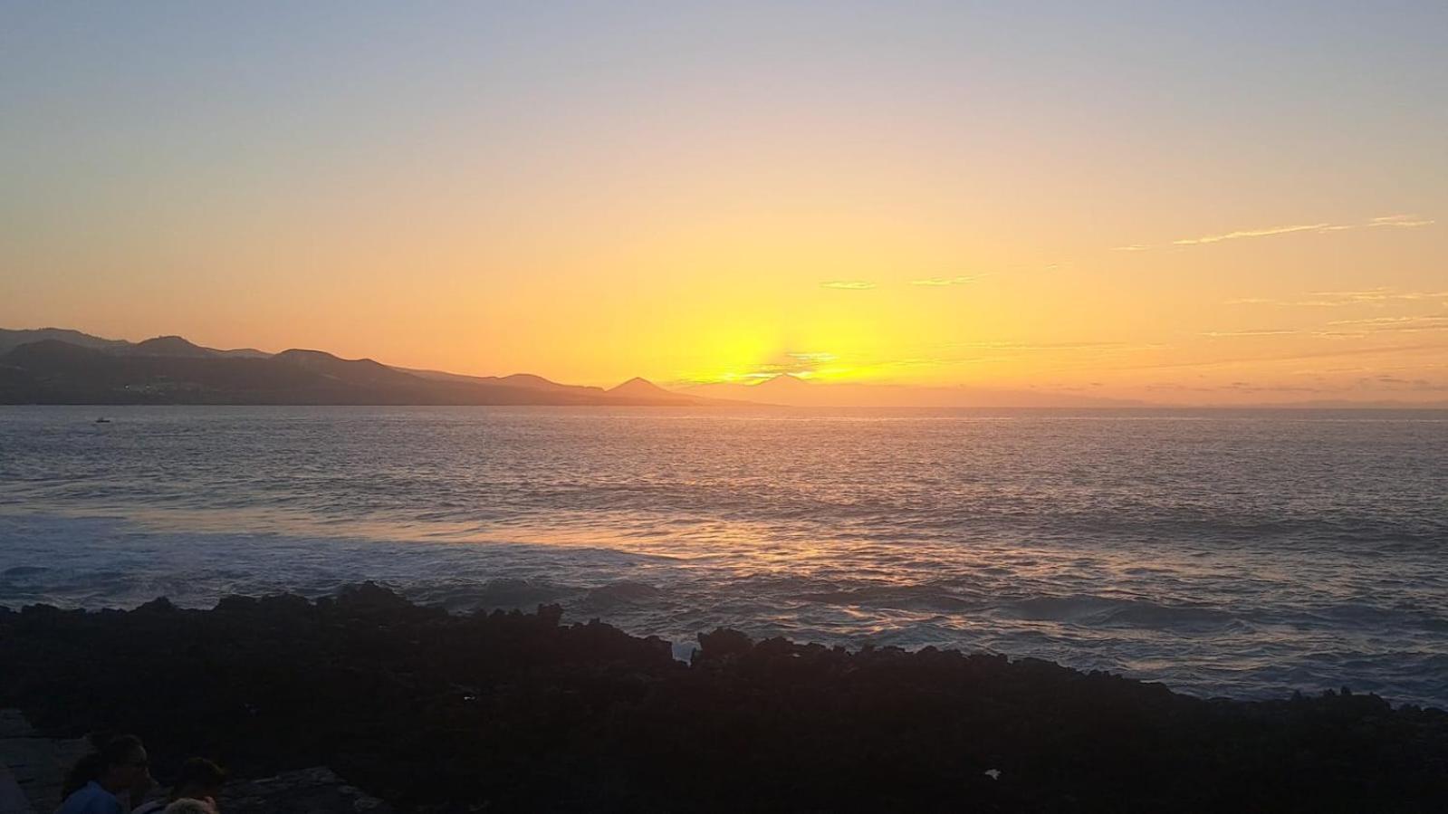 Bkd2 - Entero A 50 Metros Playa De Canteras *
