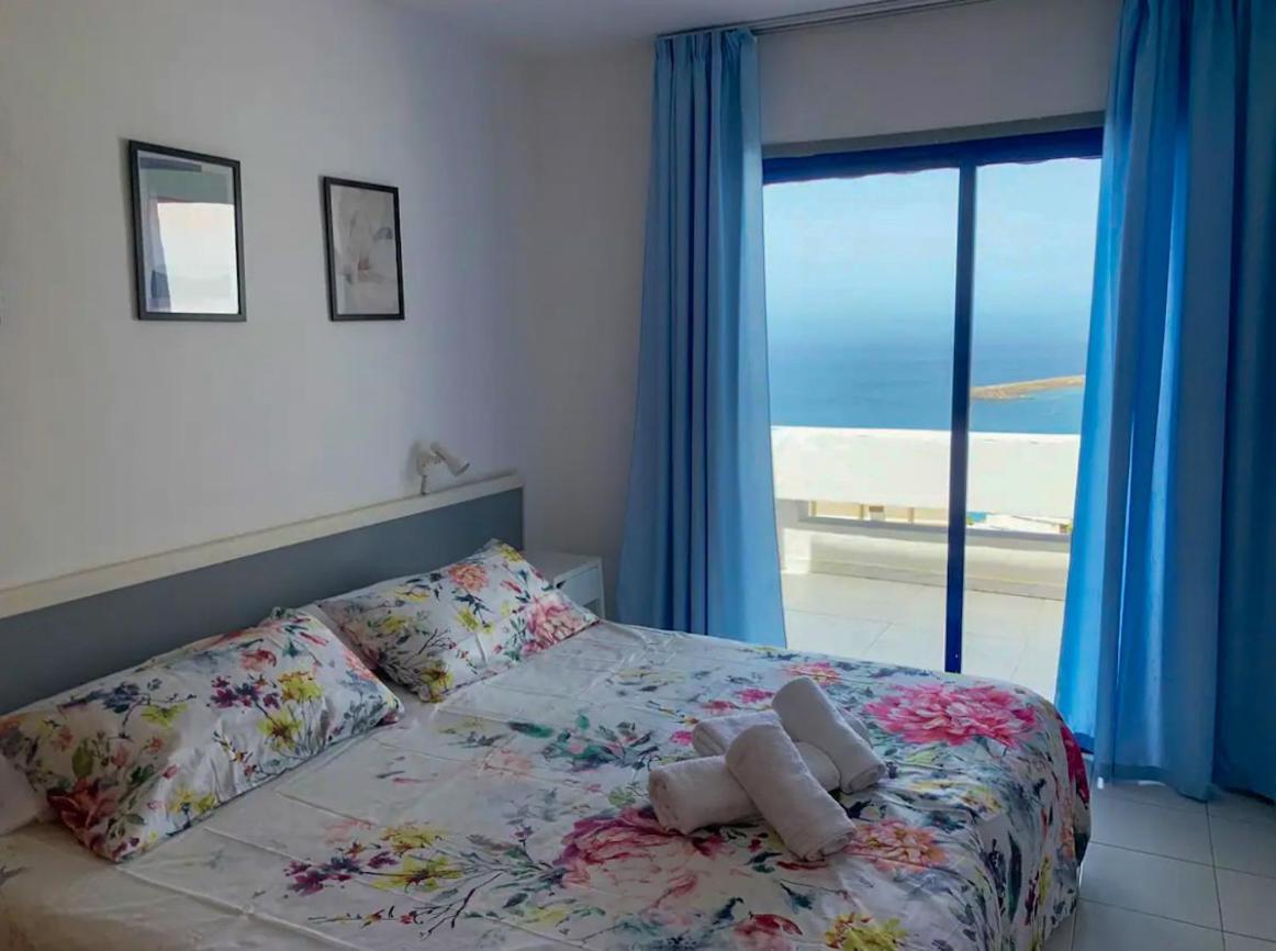 The Mayfair Village Apto 305 Apartment *