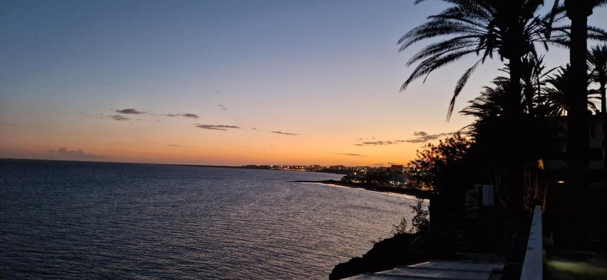 Monte Del Moro Ocean View Apartamento