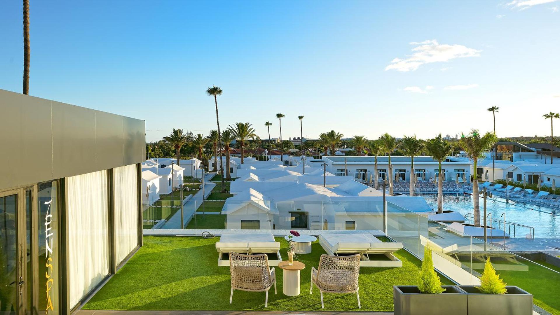 Hotel Club & - Adults Only 4*