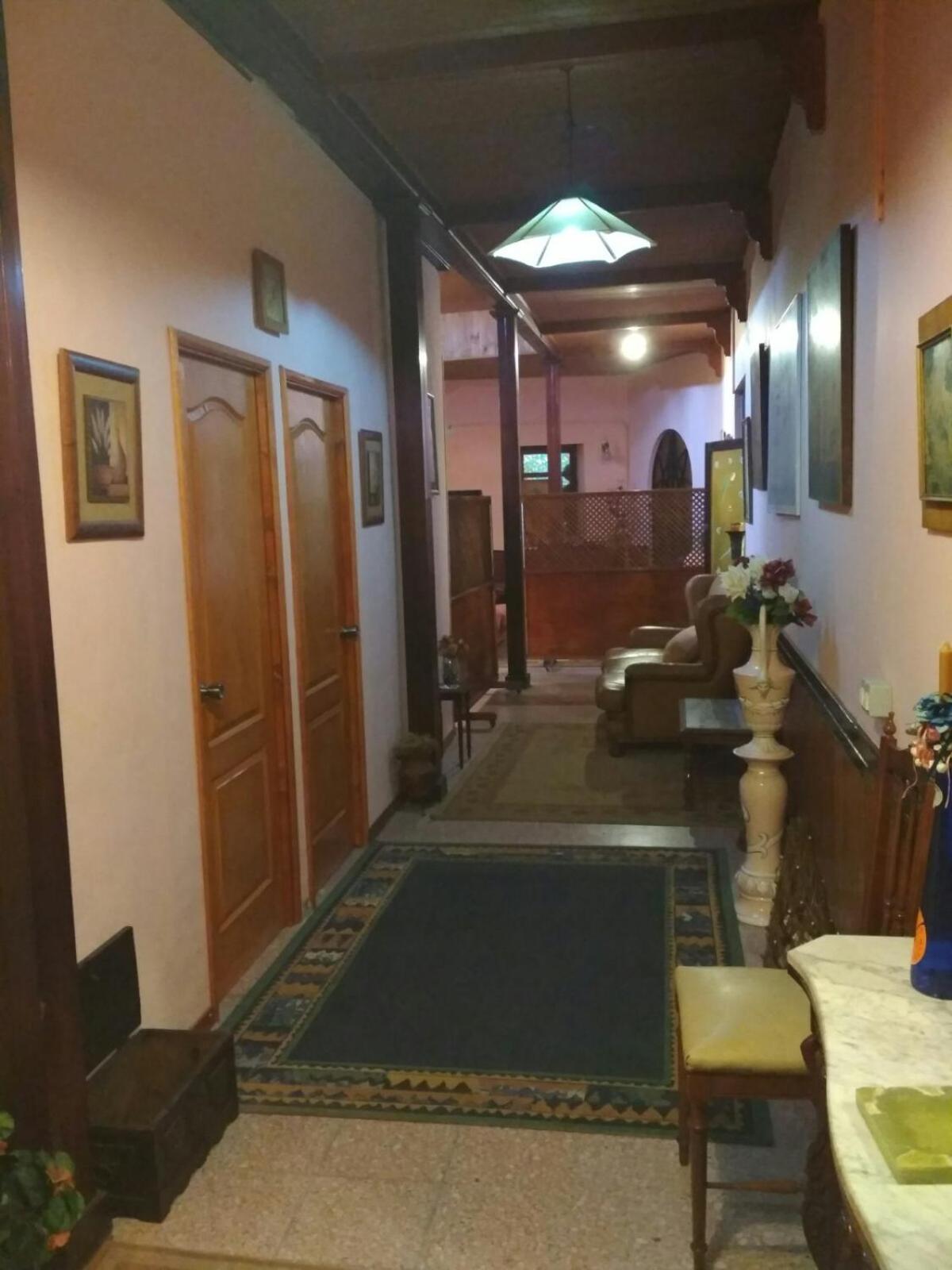 Residencia Conejos - Bike & Motorbike Las Palmas / Gran Canaria