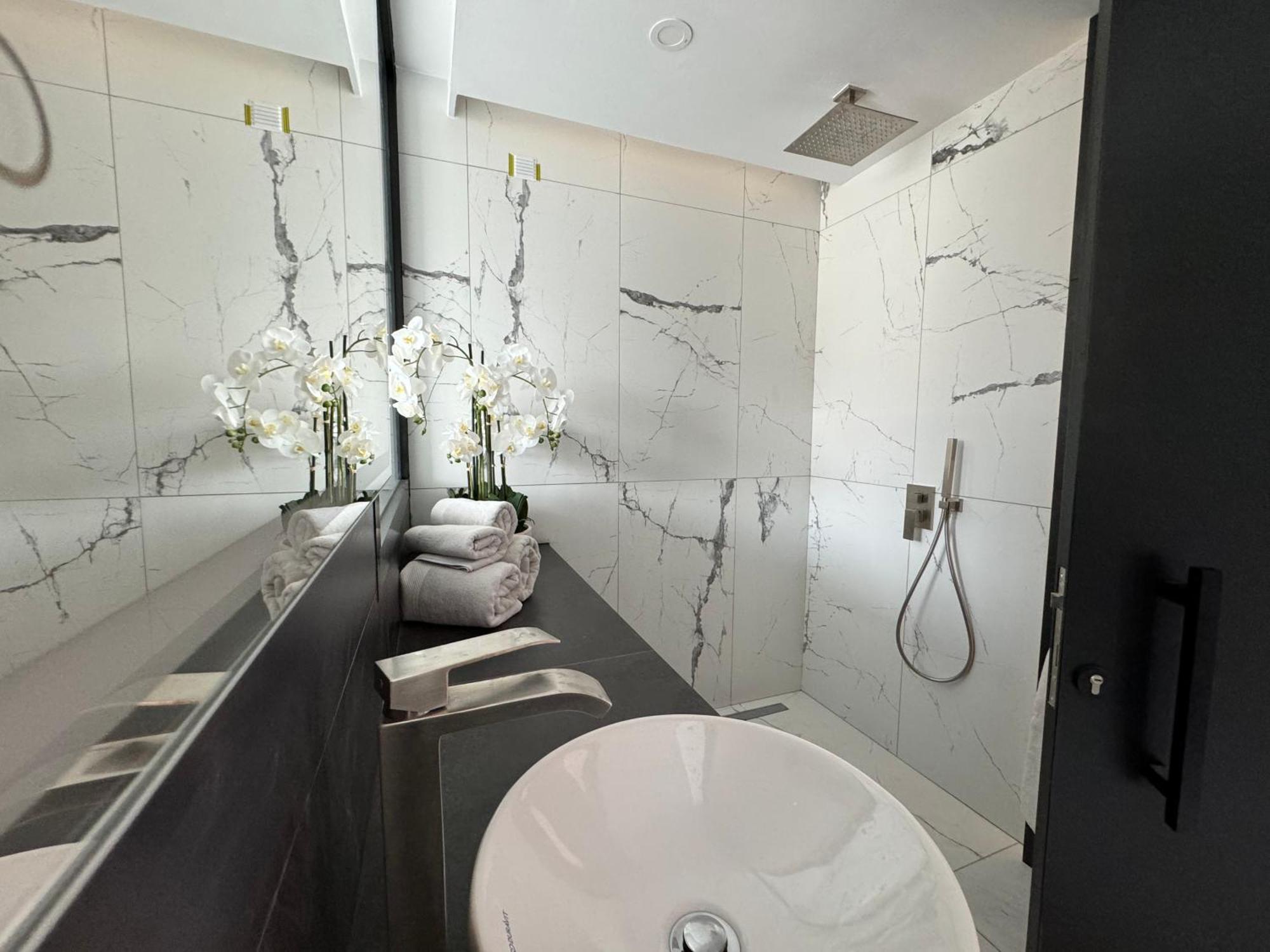 Apartamento Leopard Rock E4 *