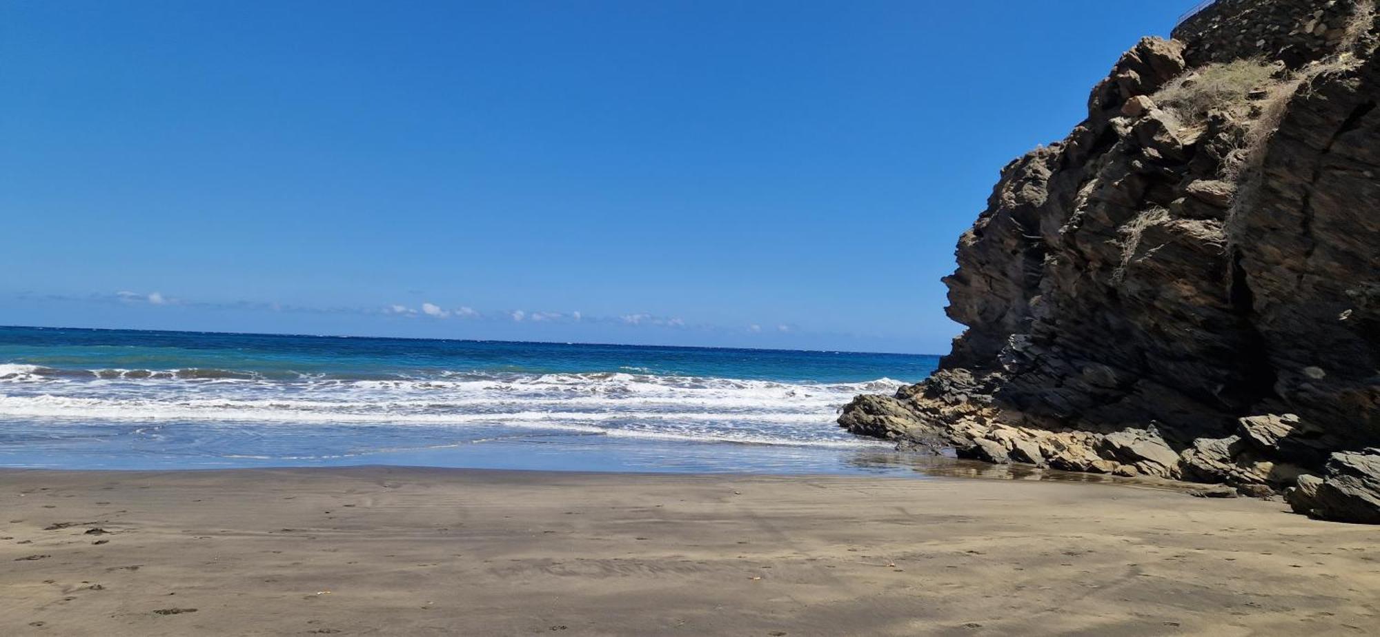 Monte Del Moro Ocean View Apartamento