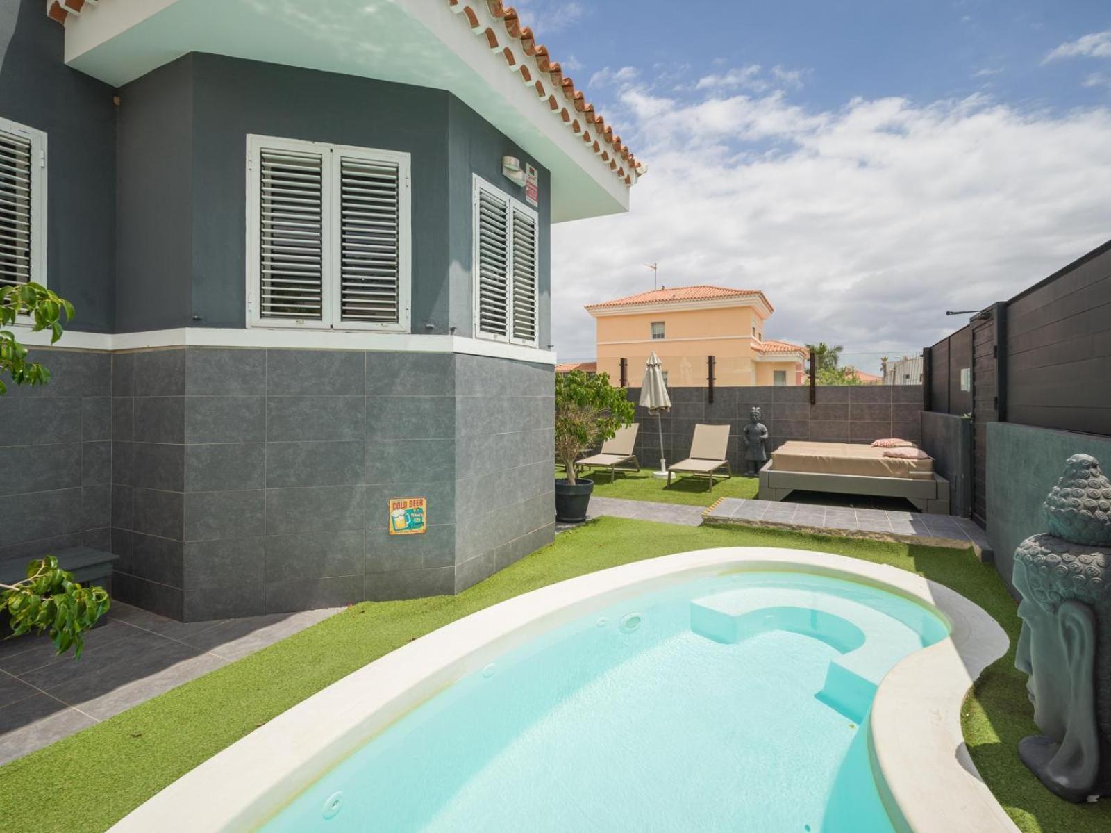 Entire Bbq Jacuzzi Poolgolf Meloneras