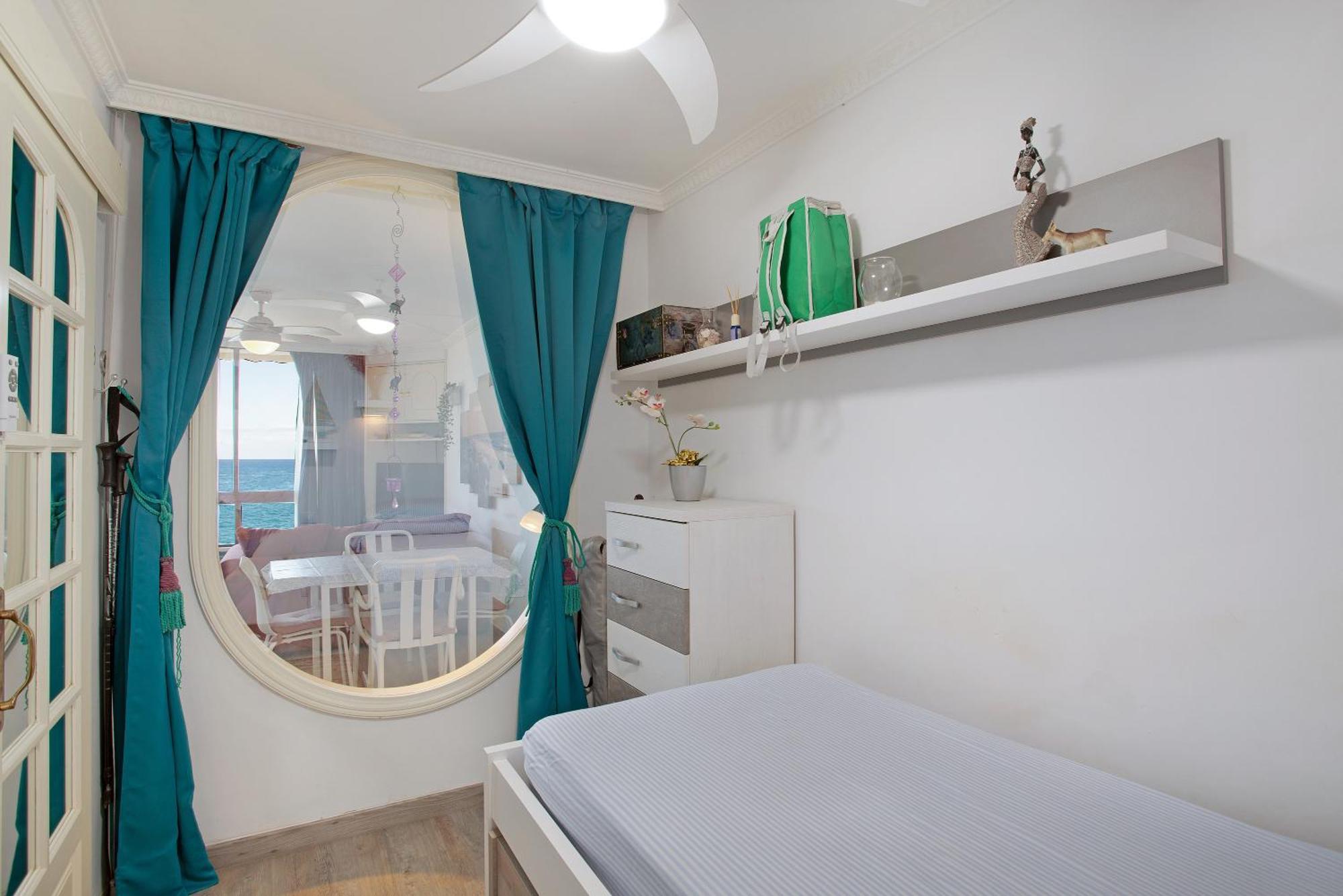 Apartment House *