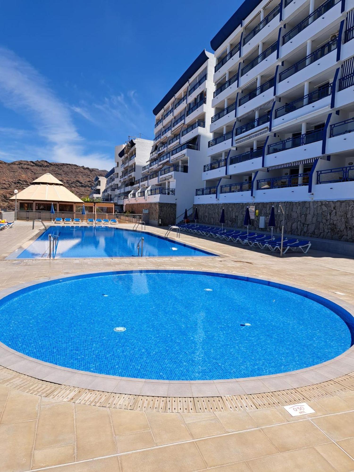 In With Dream Landscape And 30m2 Terrace. Apartment *