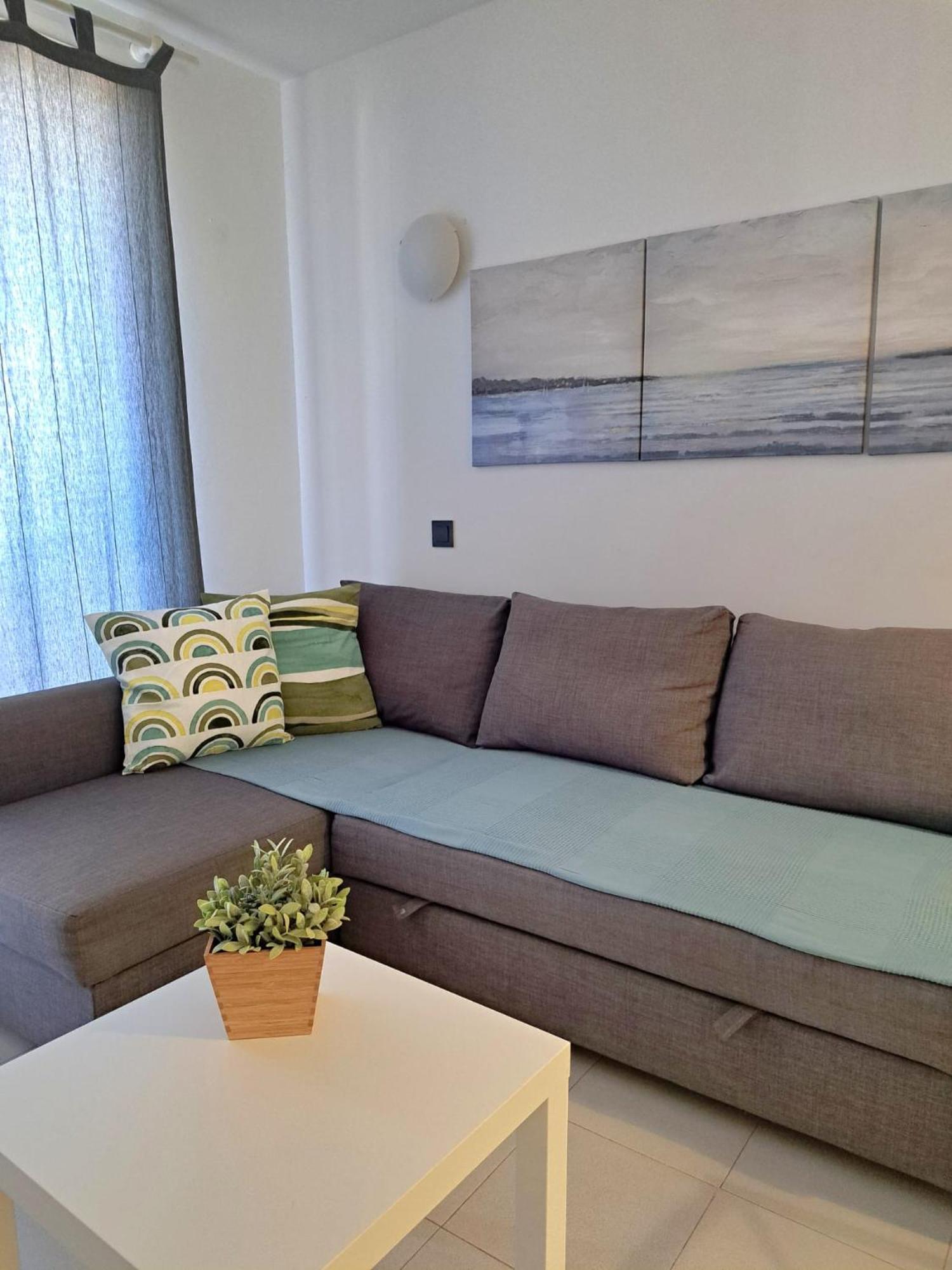 In With Dream Landscape And 30m2 Terrace. Apartment *