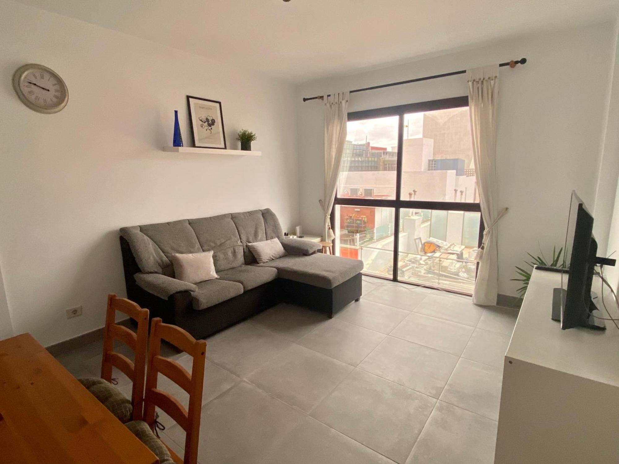 Home&rooftop Lounge