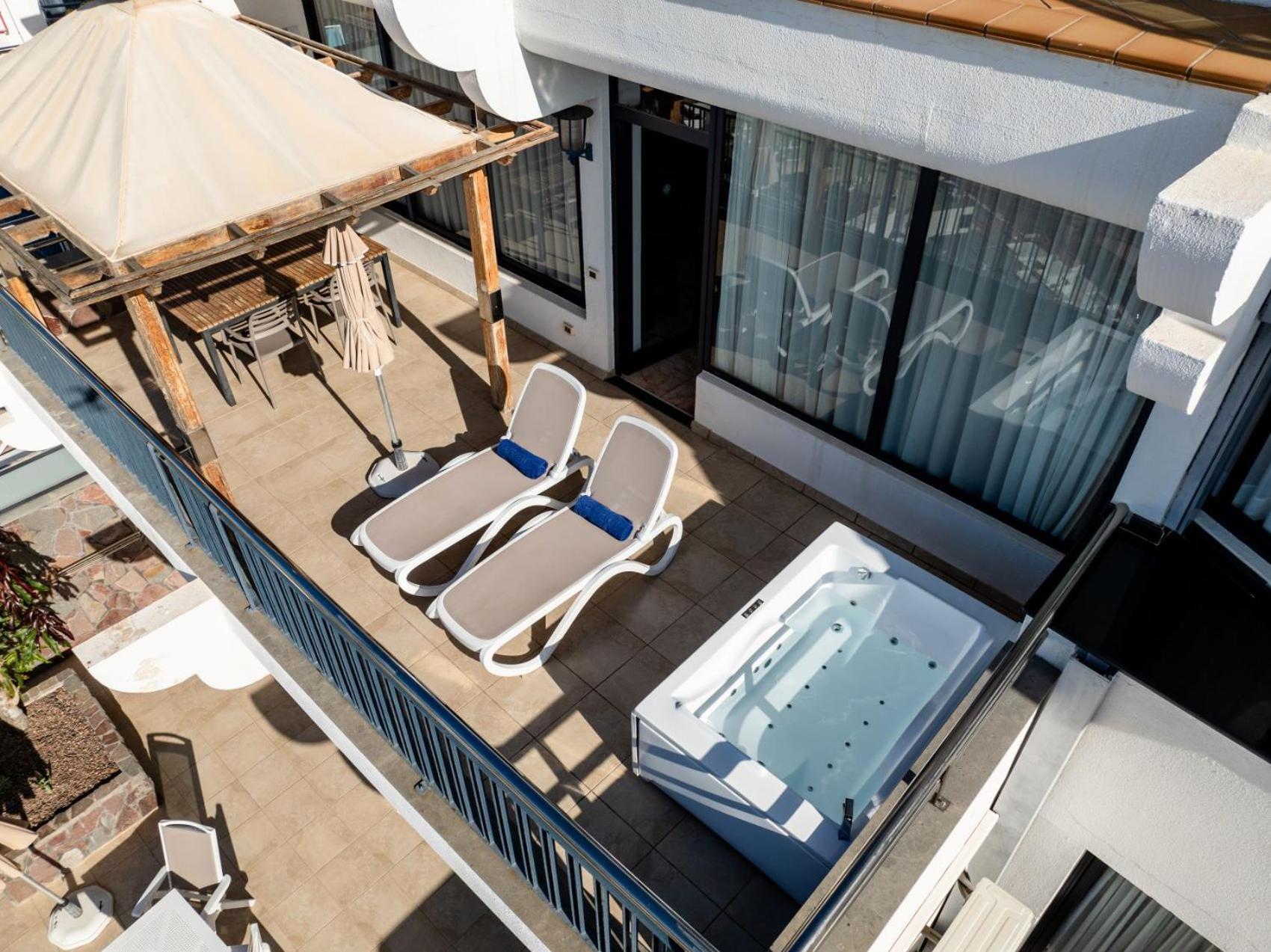 Servatur Jb - Adults Only Apartment