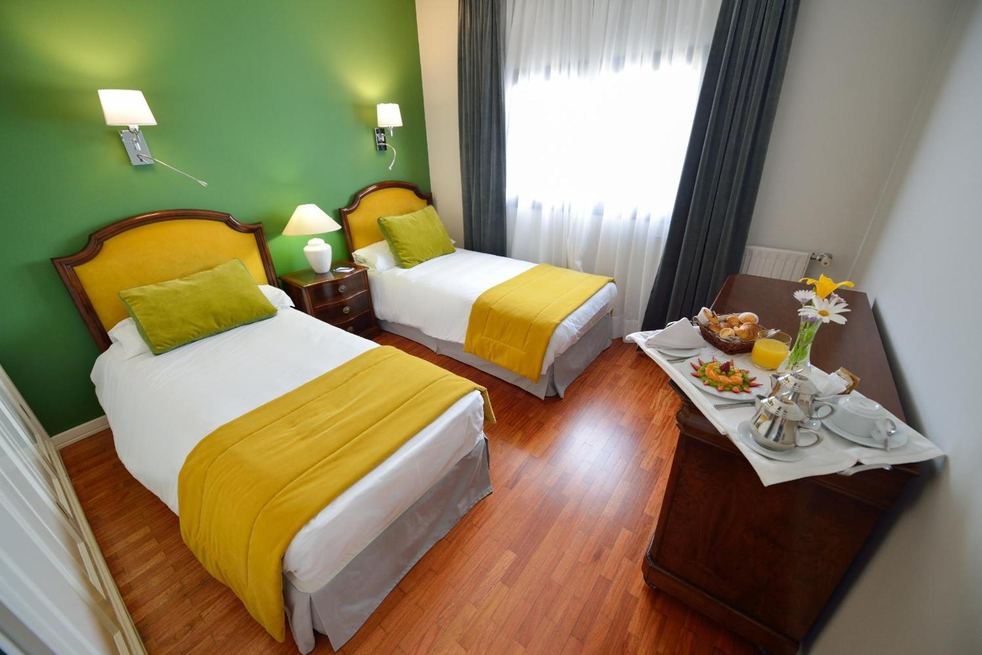 Escuela Hotel