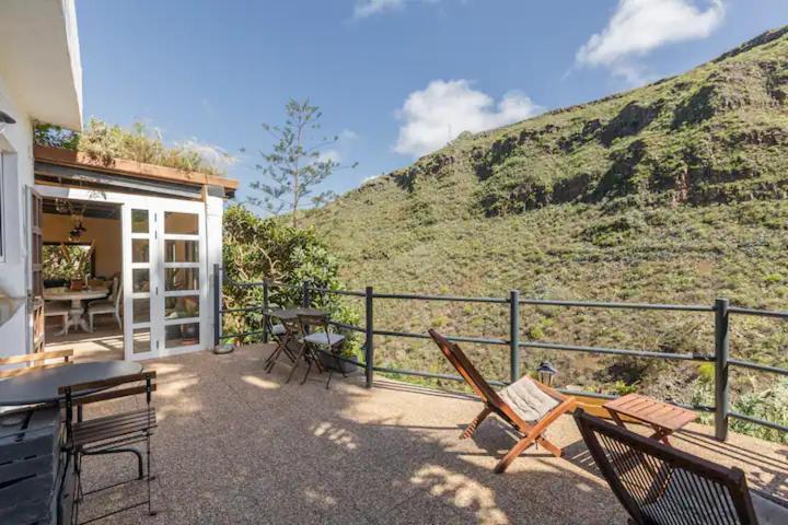 De Poetas Santa Maria de Guia de Gran Canaria
