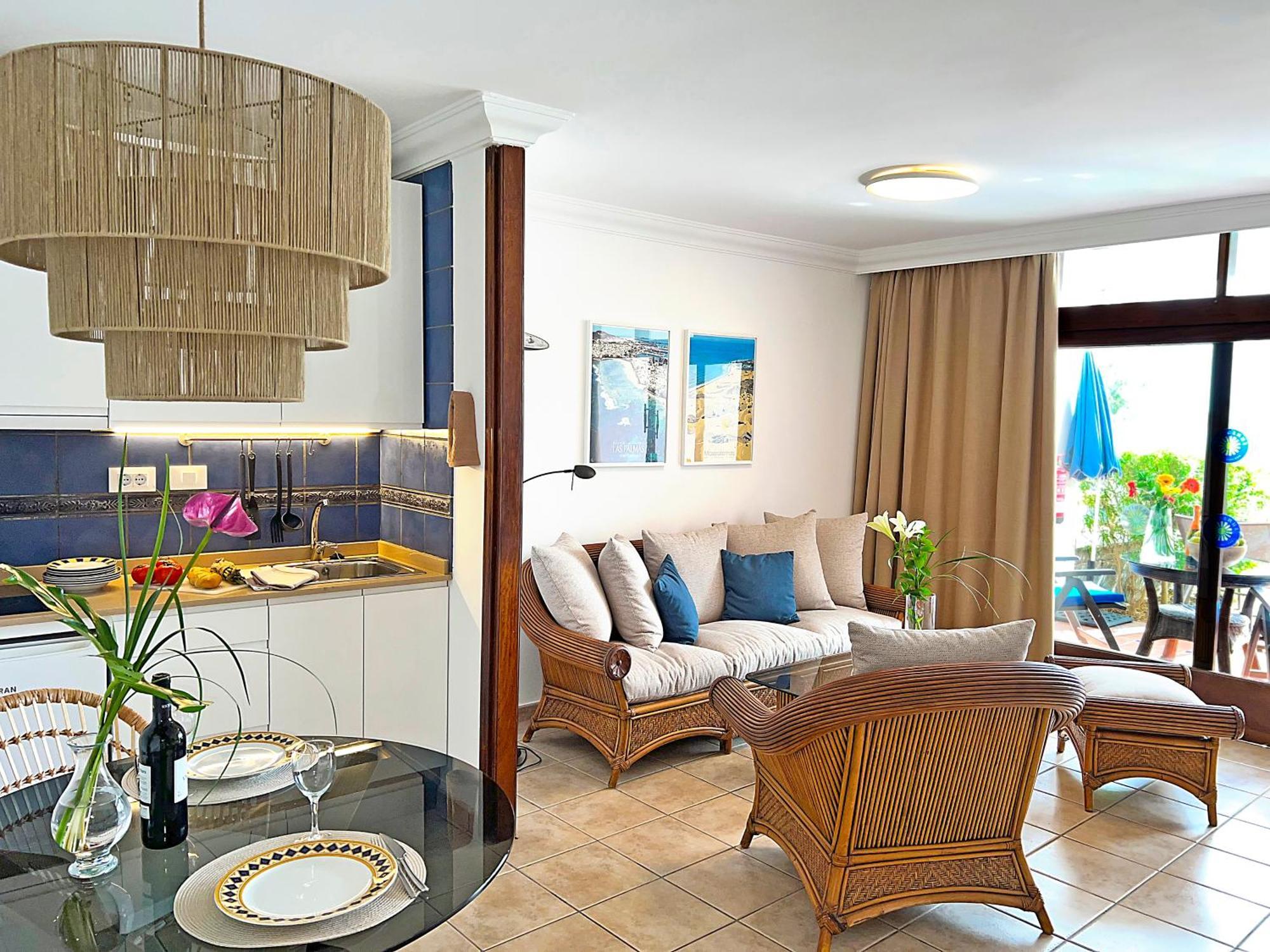 Sunsuites Carolina