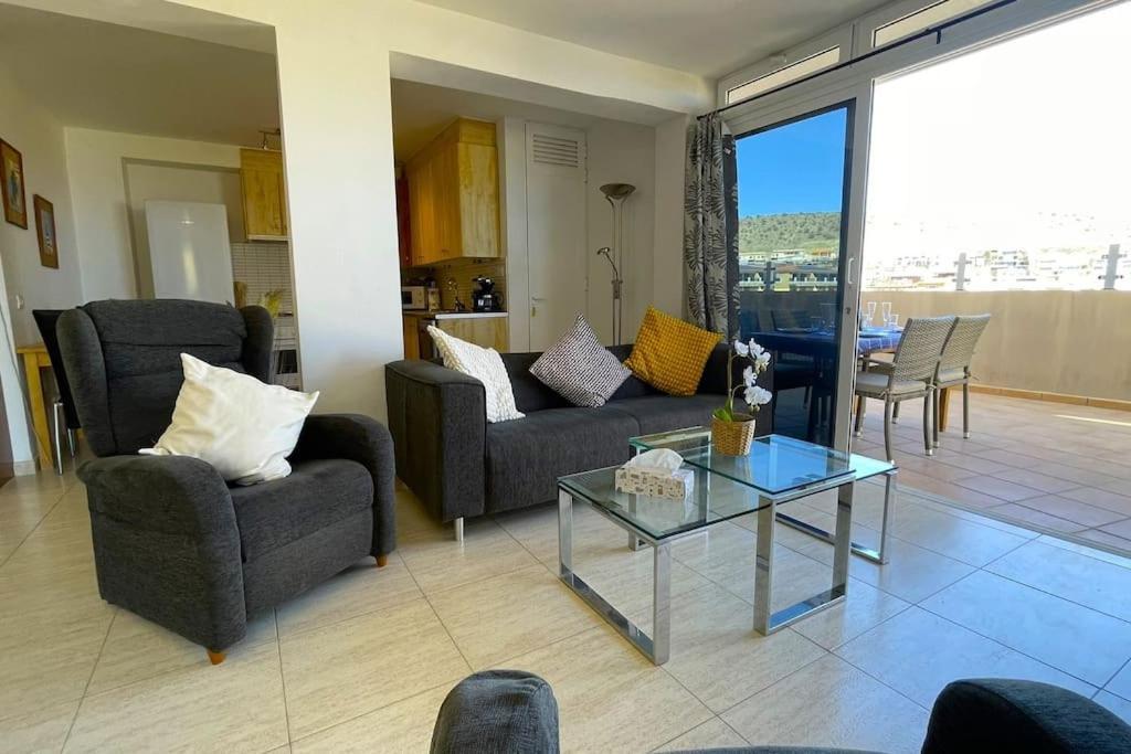 Apartment Comfortable 2 Bed In *