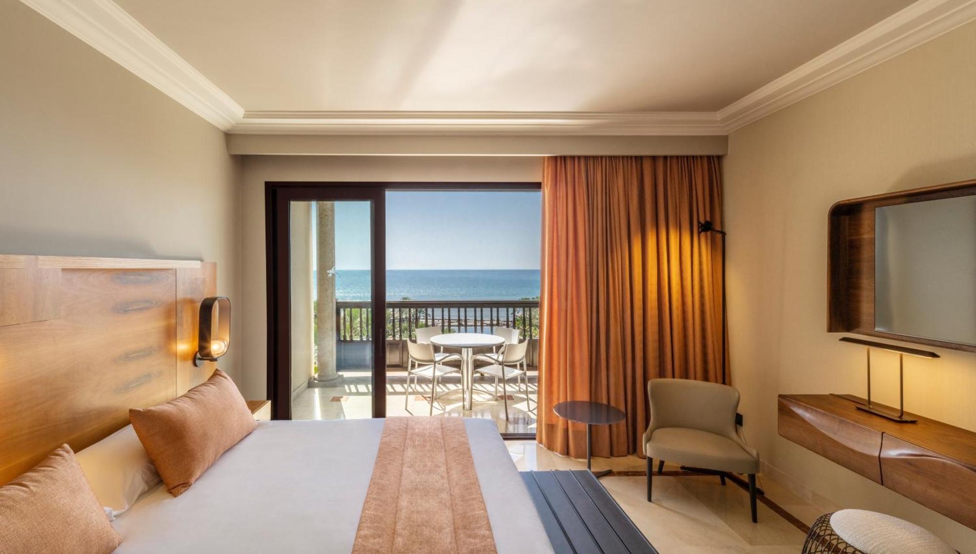 Unique Club At Lopesan Costa Meloneras Hotel