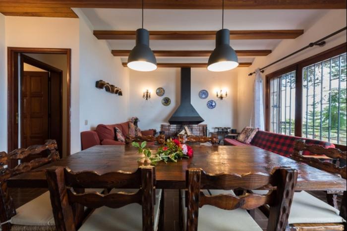 Vivelorural Casa En Grupos Con Piscina Holiday home