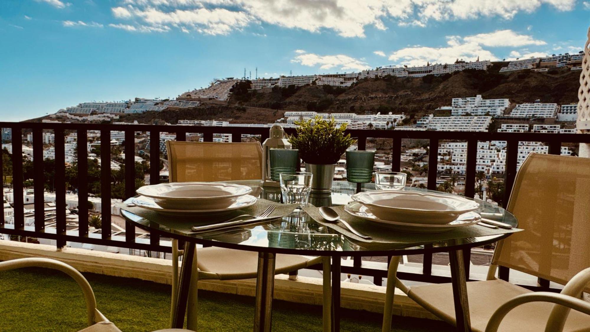 Click & Guest - Atlantic Views In Puerto Rico *