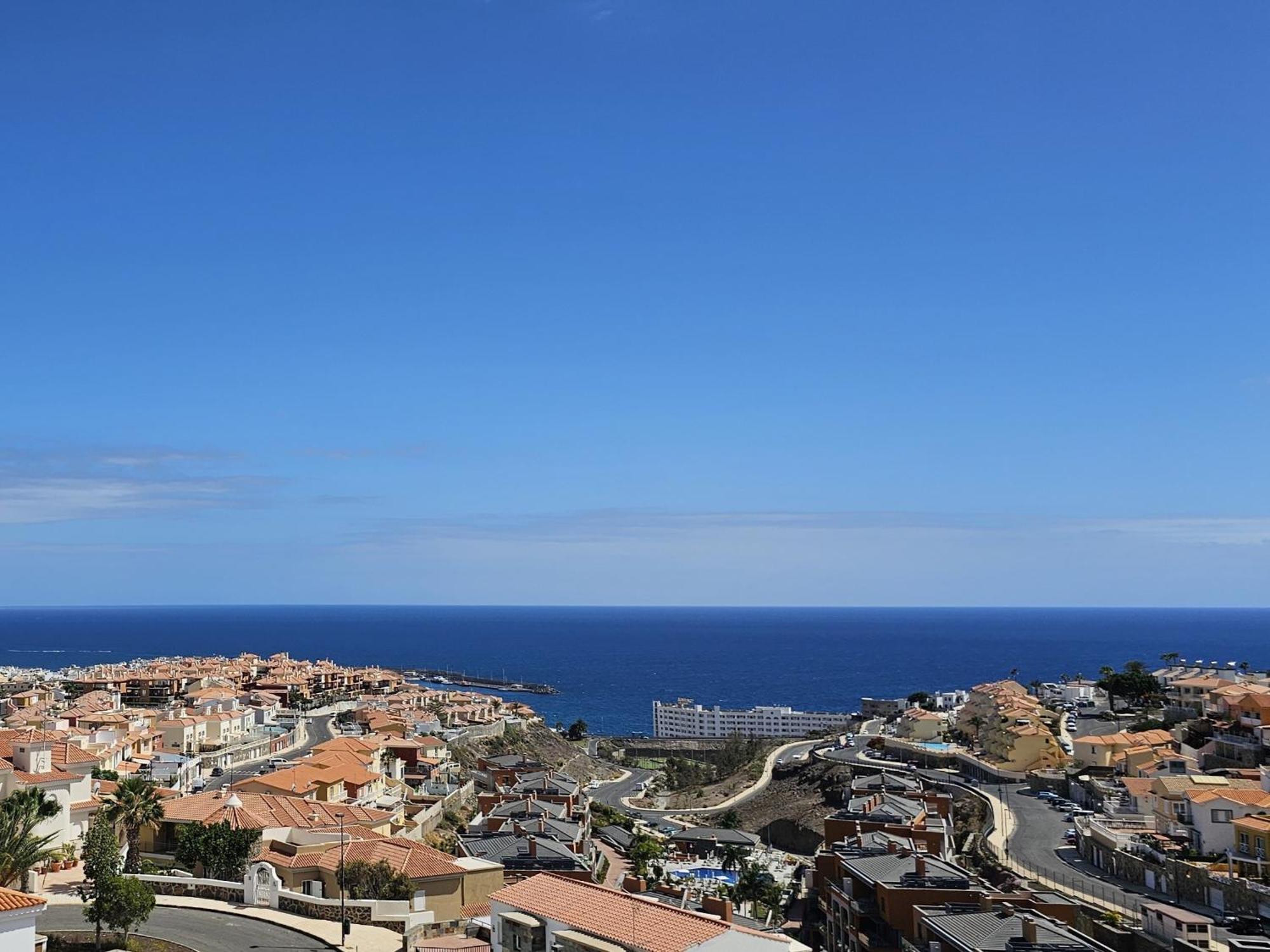 Exclusive With Heated Saltwater Pool, Roof Terrace With Beautiful Views In Mogan