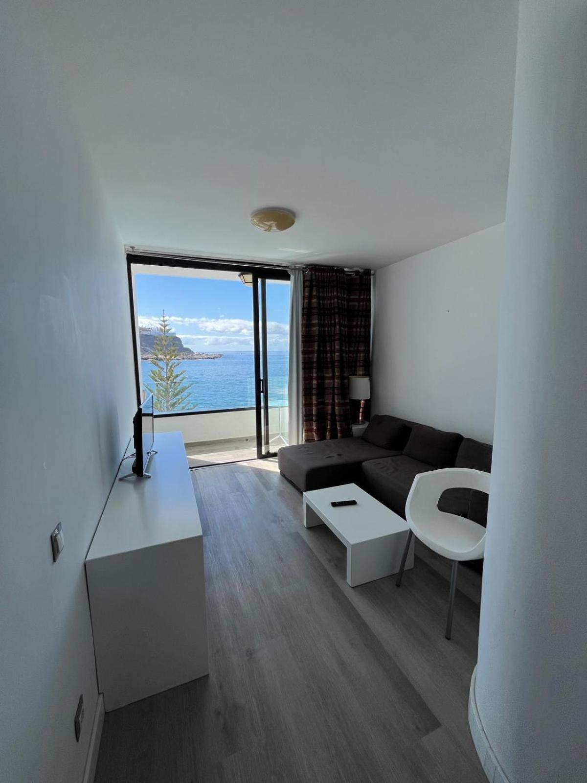 Riviera Paradise Apartment