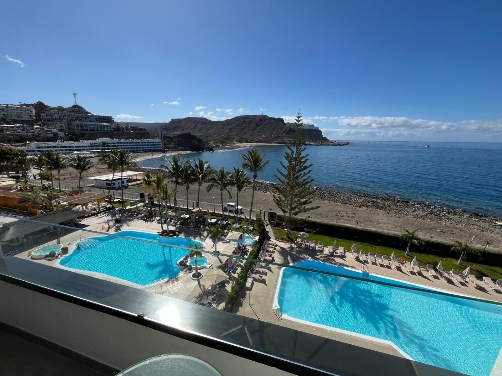 Riviera Paradise Apartment