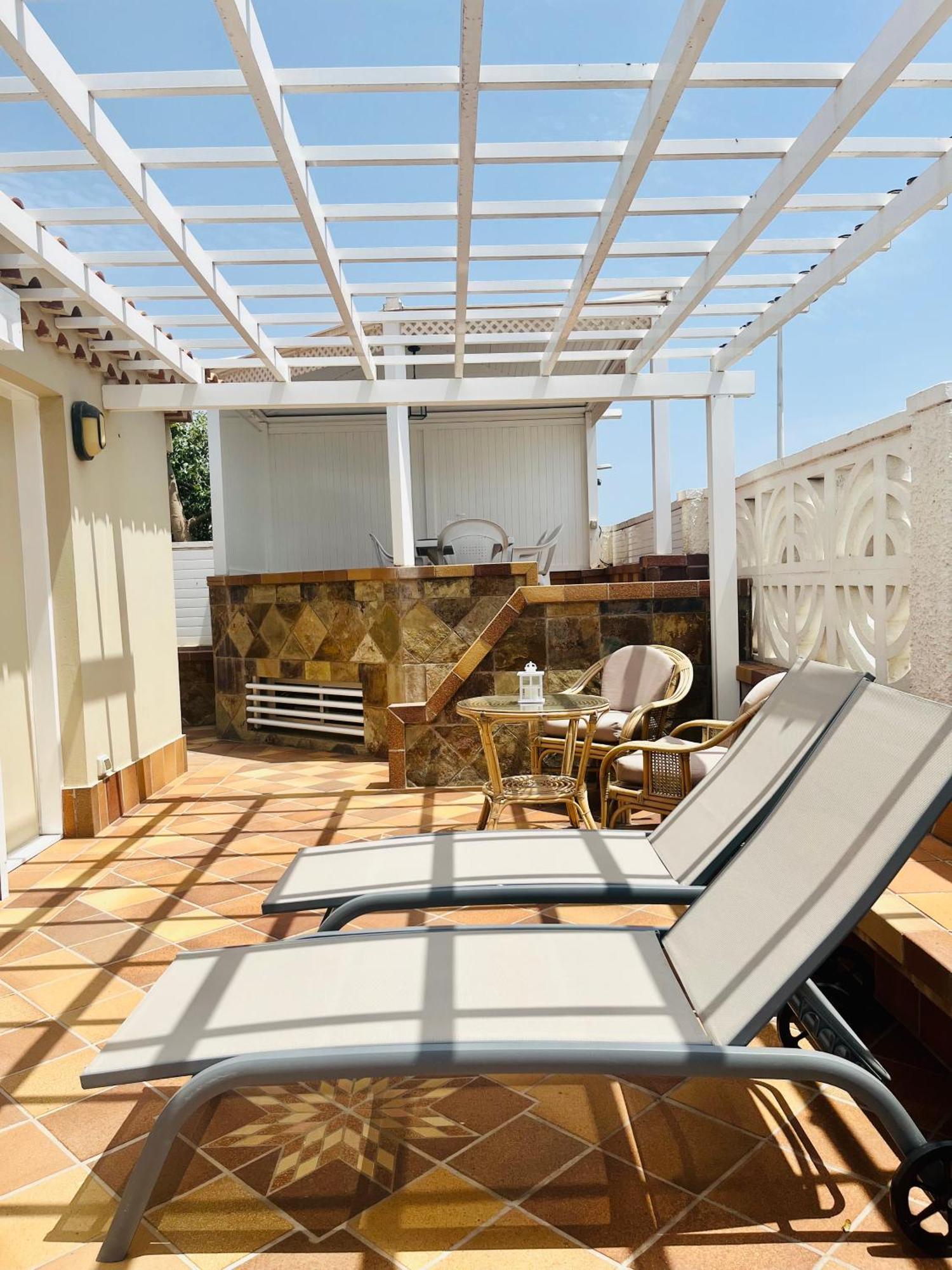 Townhouse El Mar Holiday home *