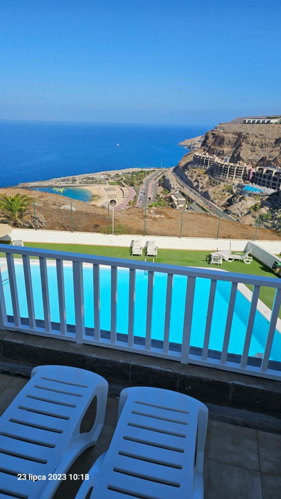 Puerto Rico, Balkon Amadores, Sea And Tenerife View *