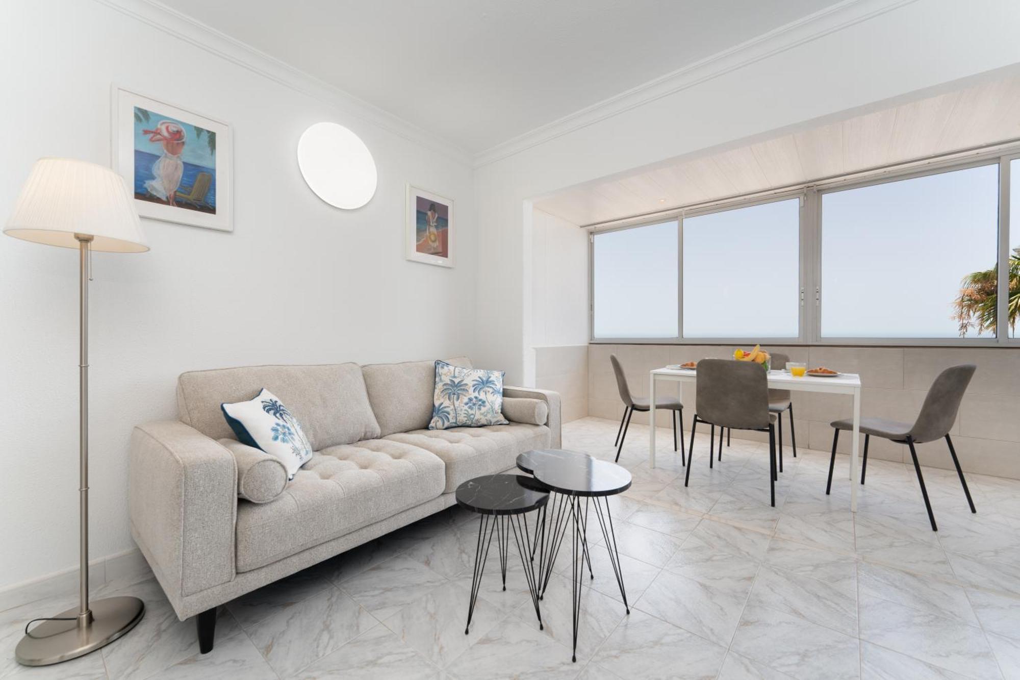 Amazing Sea View Monte Rojo Apartment