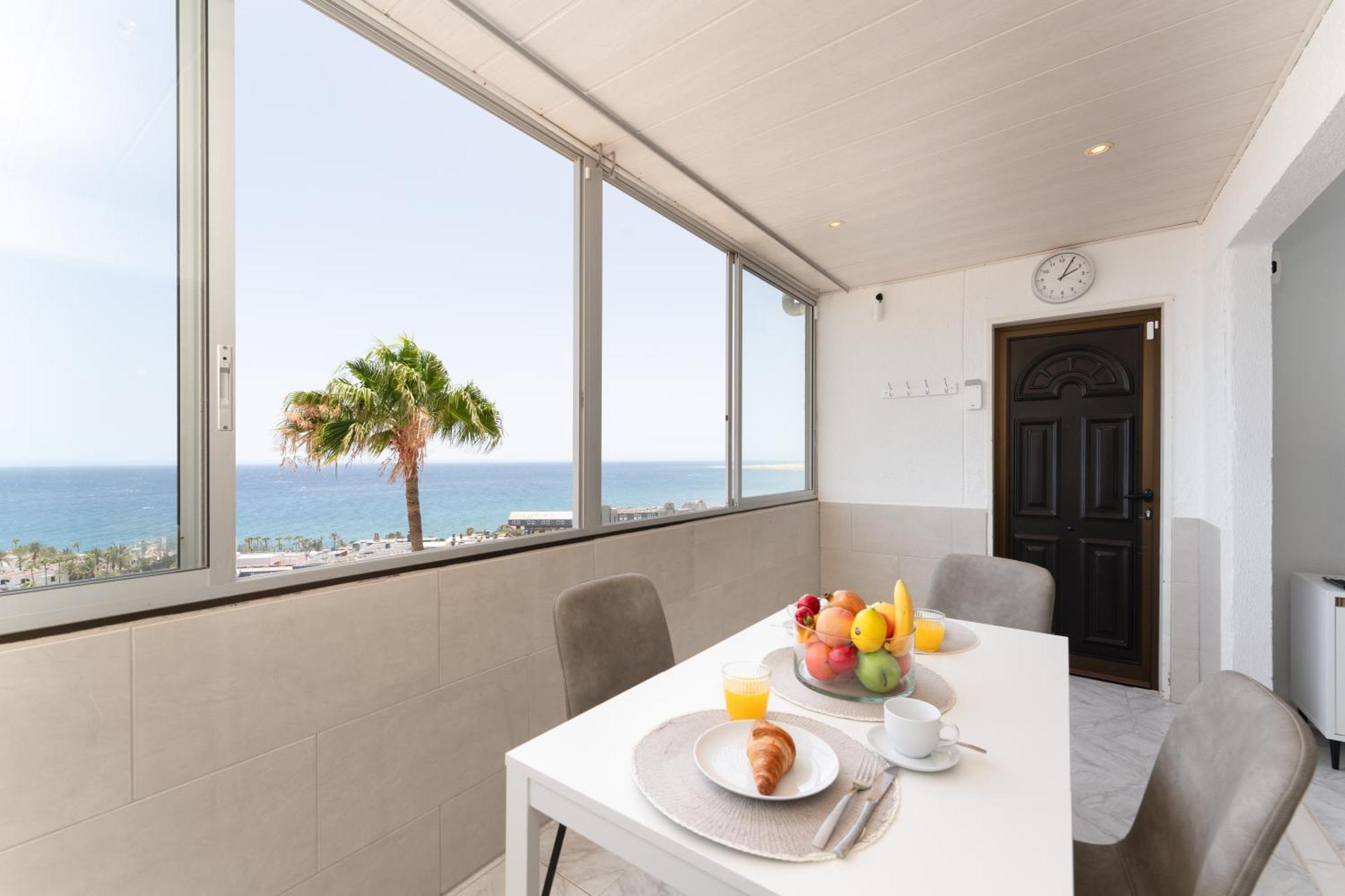 Amazing Sea View Monte Rojo Apartment San Agustín