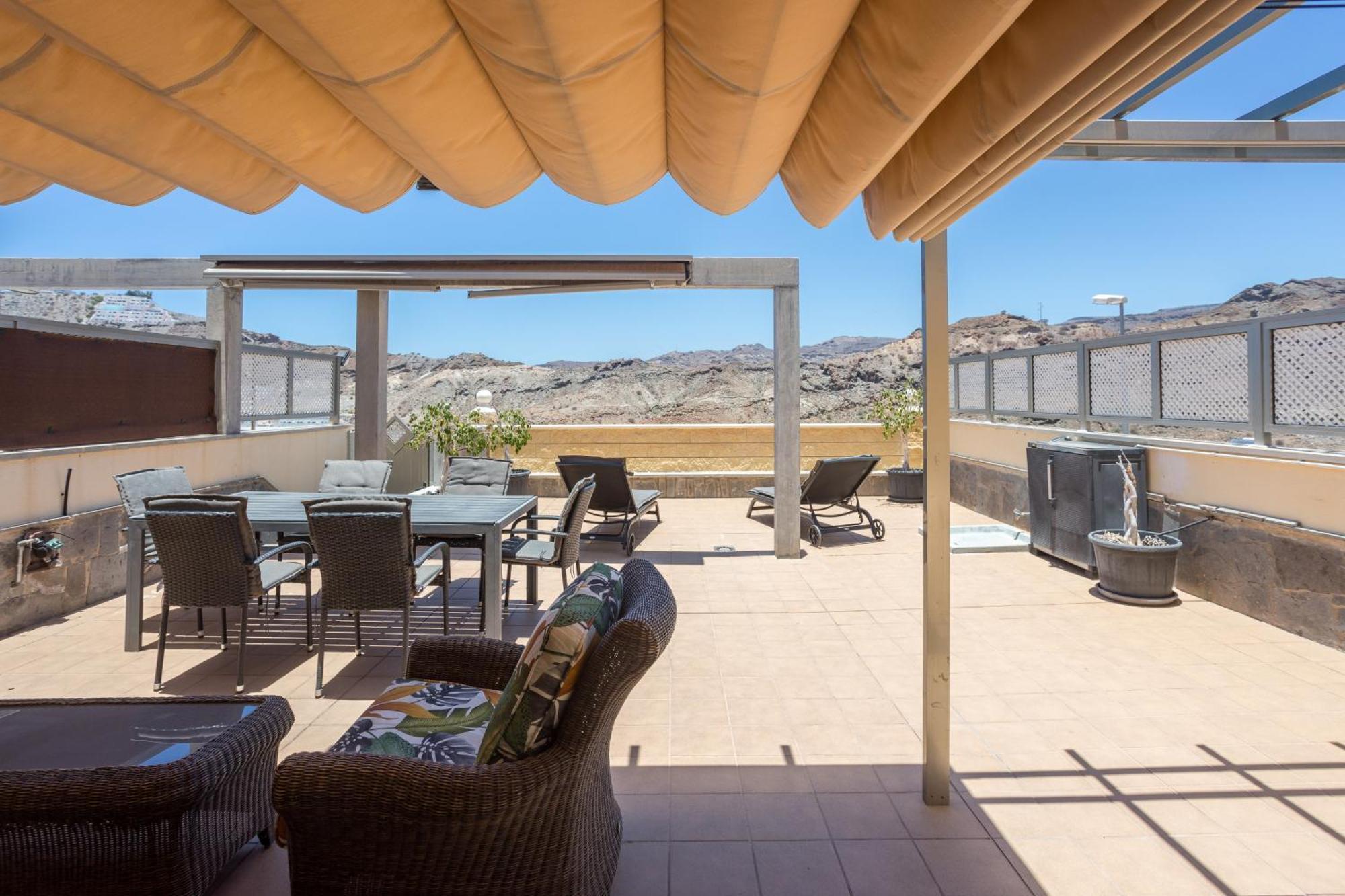 3br Valley Dreamhouse -solarium Terrace Aircon & Parking * Puerto Rico (Gran Canaria)