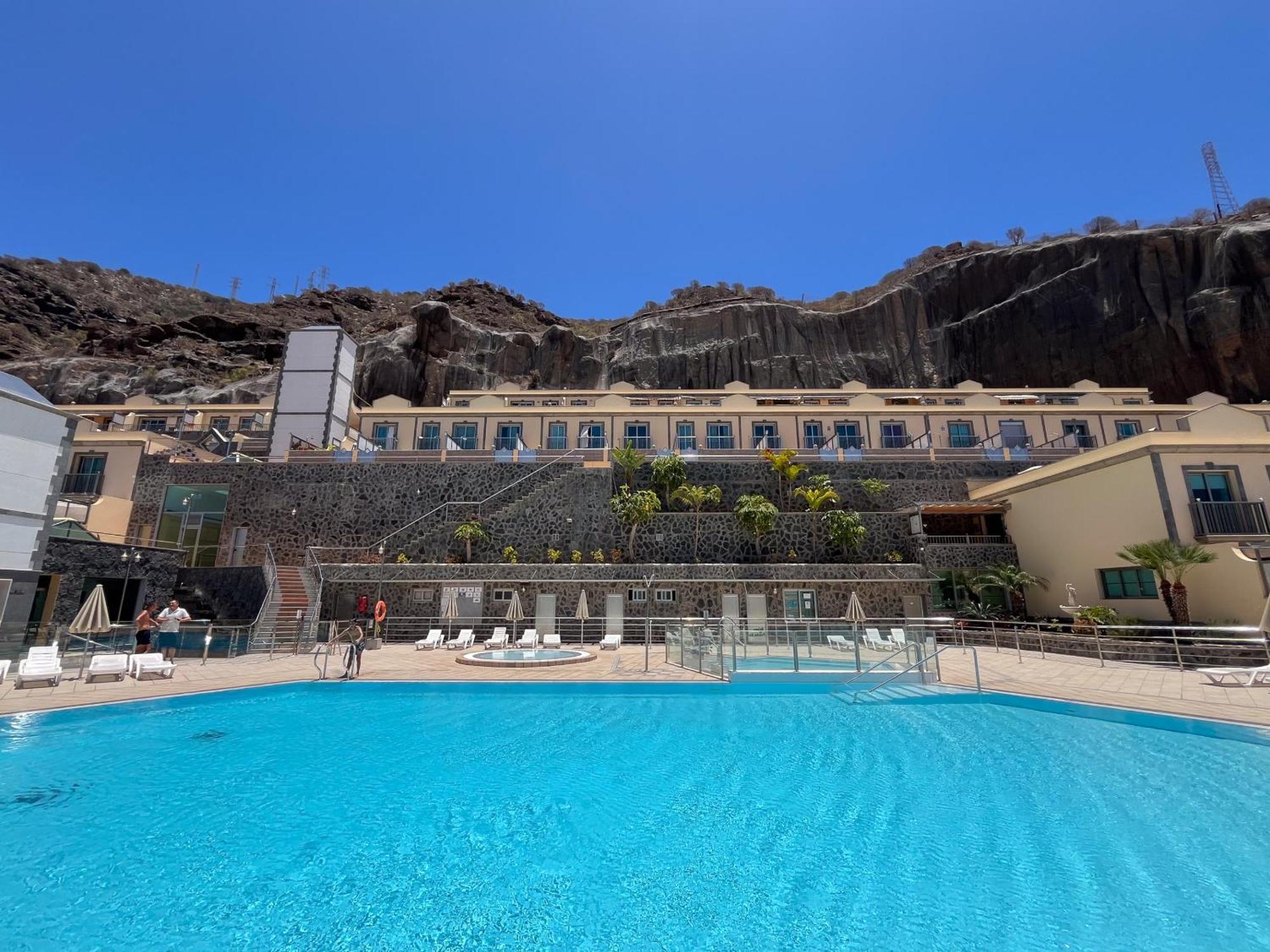 3br Valley Dreamhouse -solarium Terrace Aircon & Parking Apartment Puerto Rico (Gran Canaria)