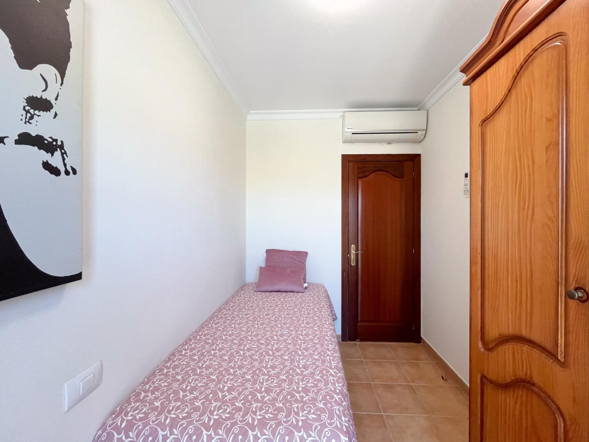 3br Valley Dreamhouse -solarium Terrace Aircon & Parking