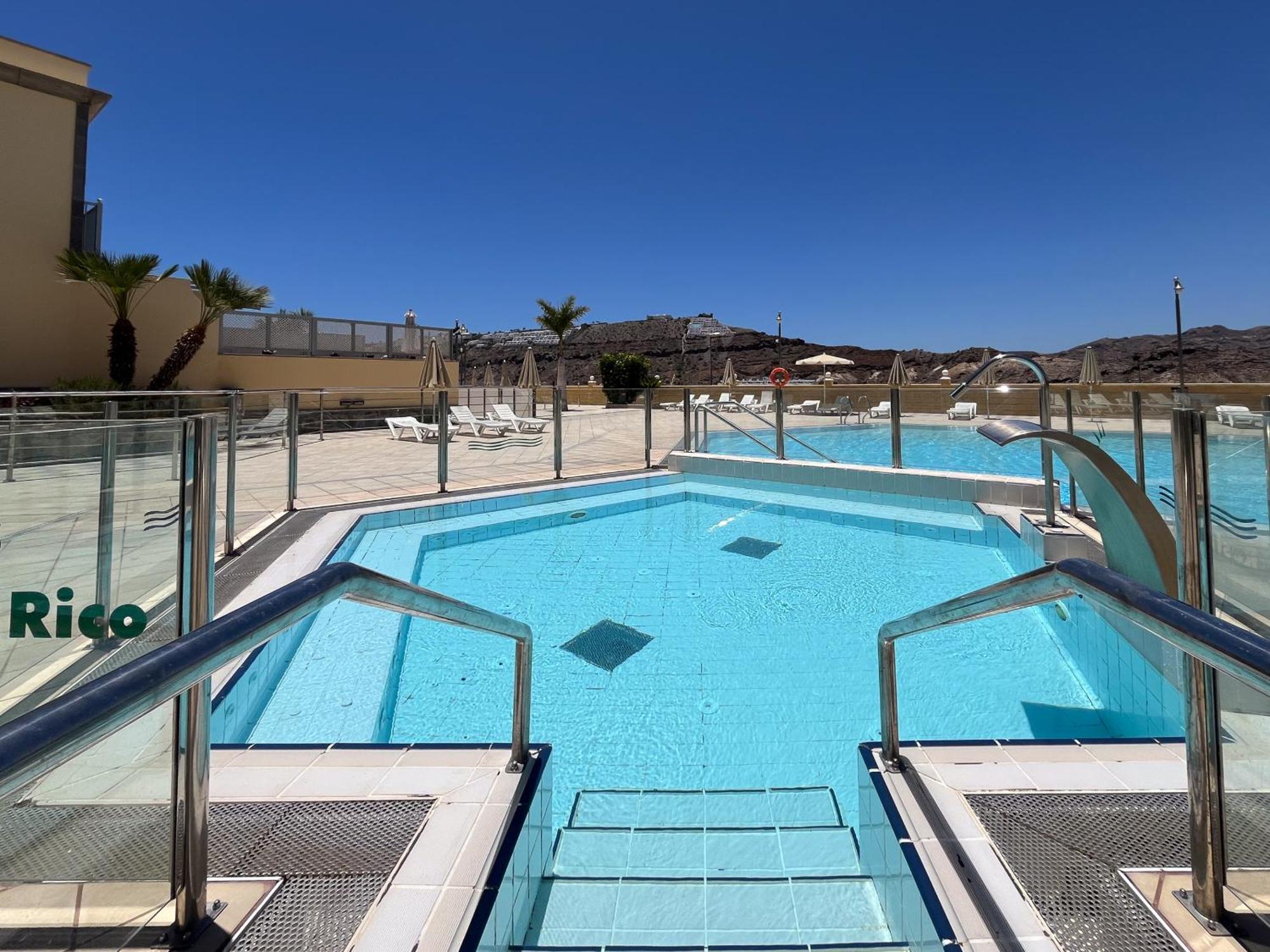3br Valley Dreamhouse -solarium Terrace Aircon & Parking