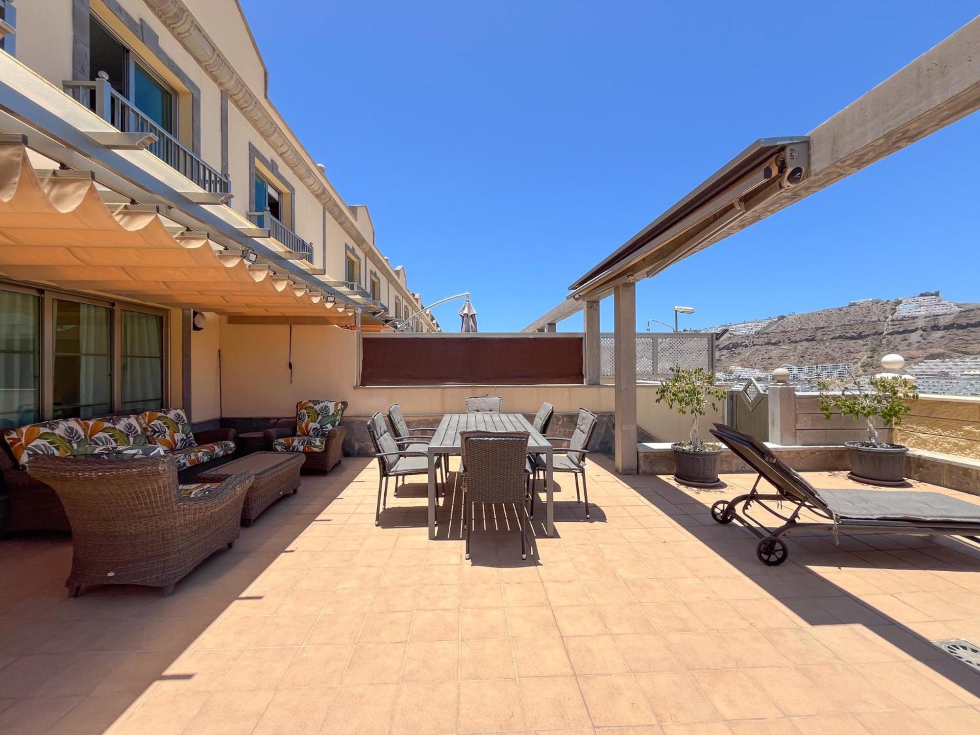 3br Valley Dreamhouse -solarium Terrace Aircon & Parking Apartment Puerto Rico (Gran Canaria)