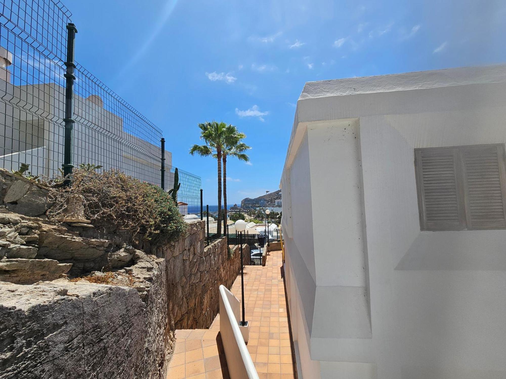 Modern With Sea View Nearby The Mogán