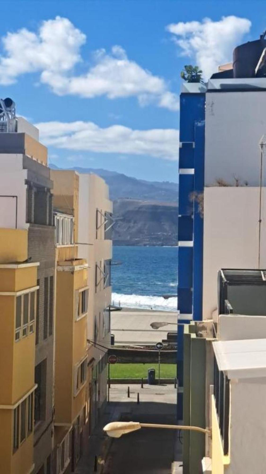Bkd2 - Entero A 50 Metros Playa De Canteras * Las Palmas de Gran Canaria