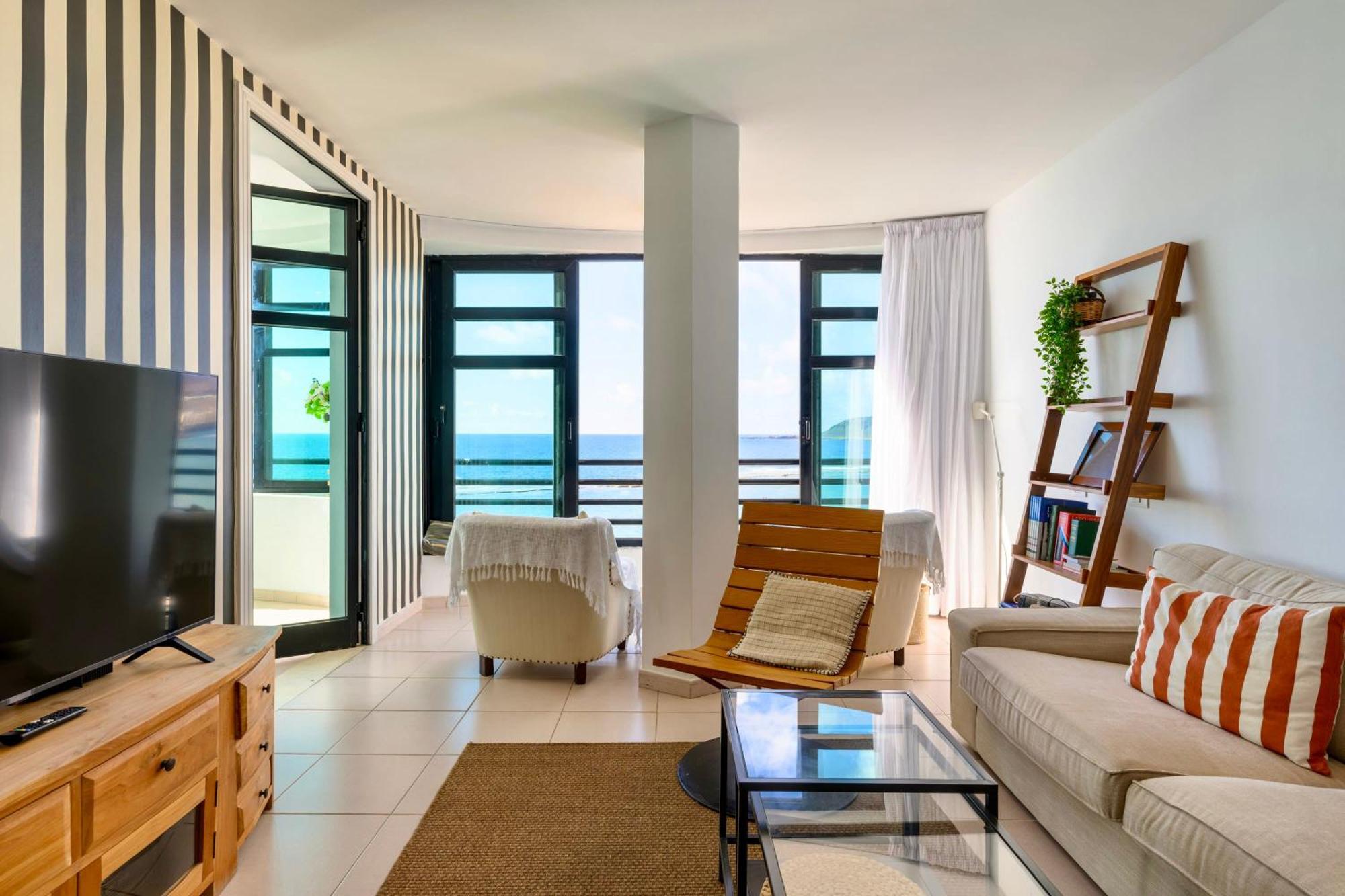 Spectacular 3-bedroom Ocean View In Canteras * Las Palmas de Gran Canaria