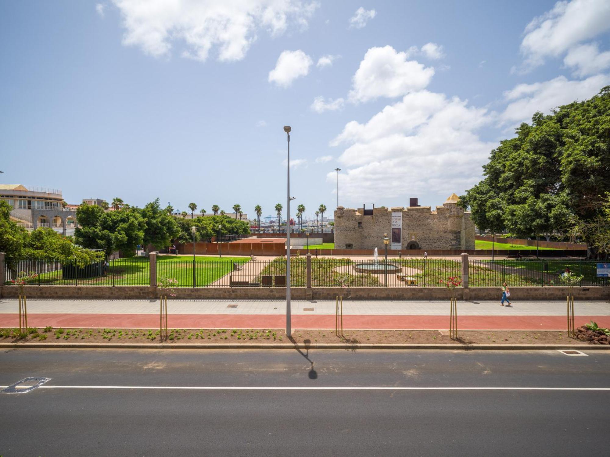 Castle Views By Canariasgetaway * Las Palmas de Gran Canaria