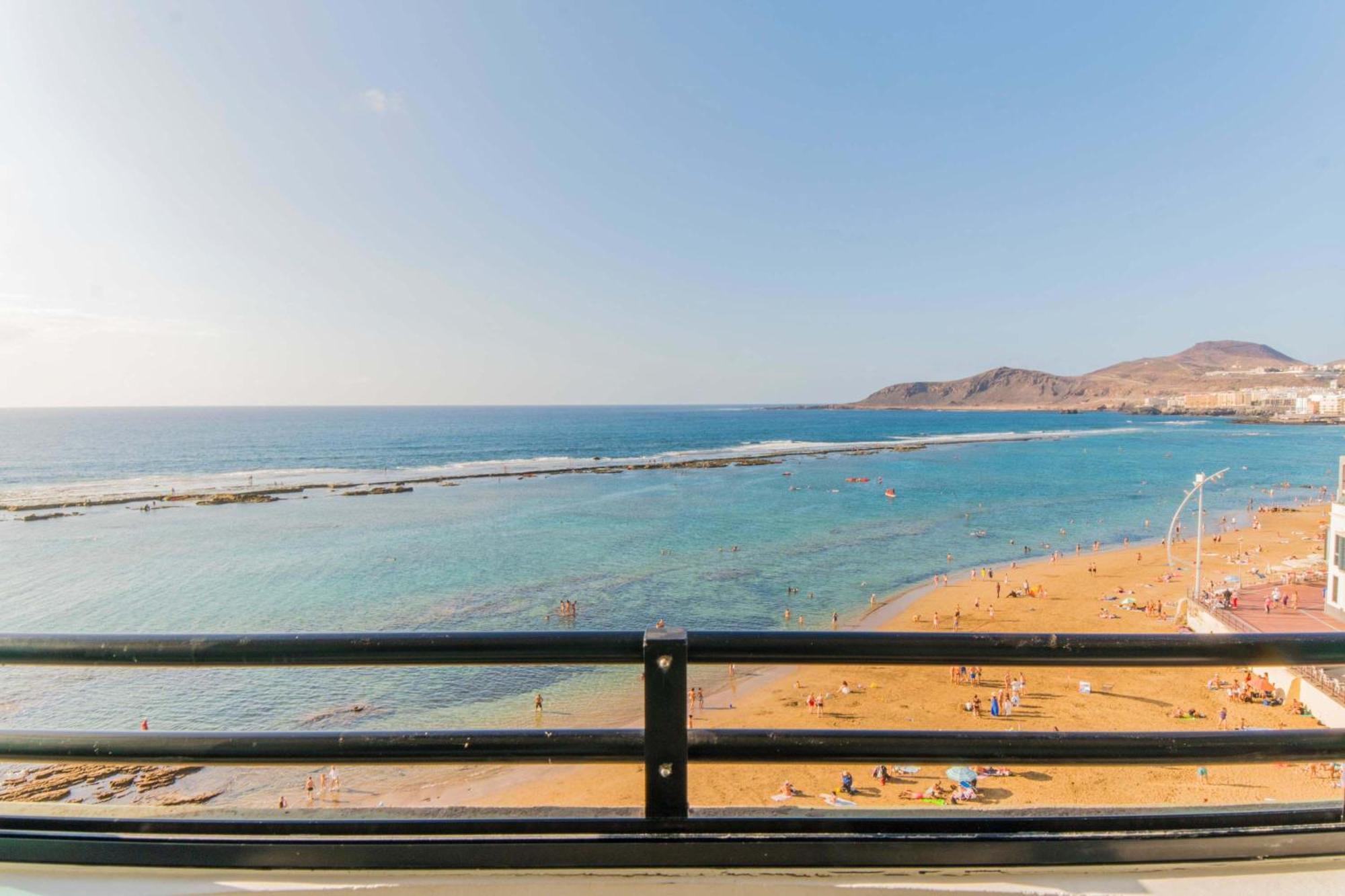 Spectacular 3-bedroom Ocean View In Canteras Las Palmas de Gran Canaria