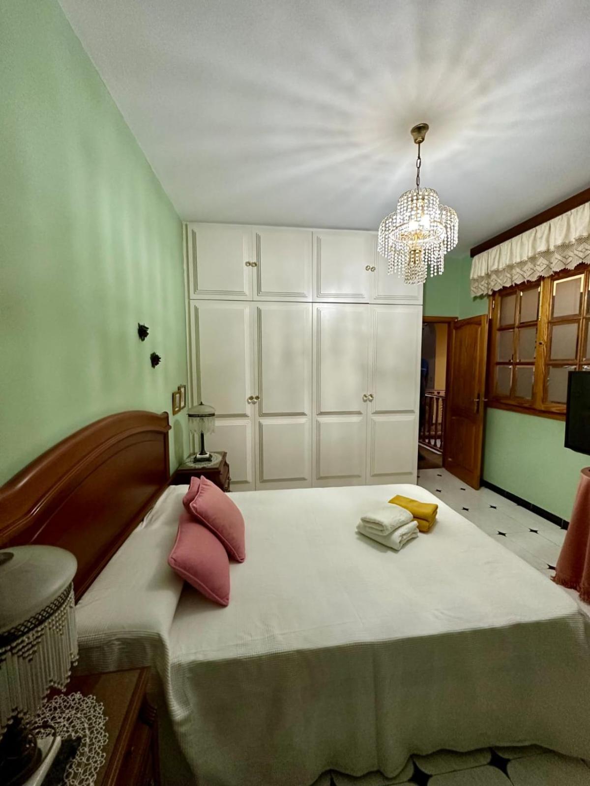 Casa Loli Y Сasa de vacaciones
