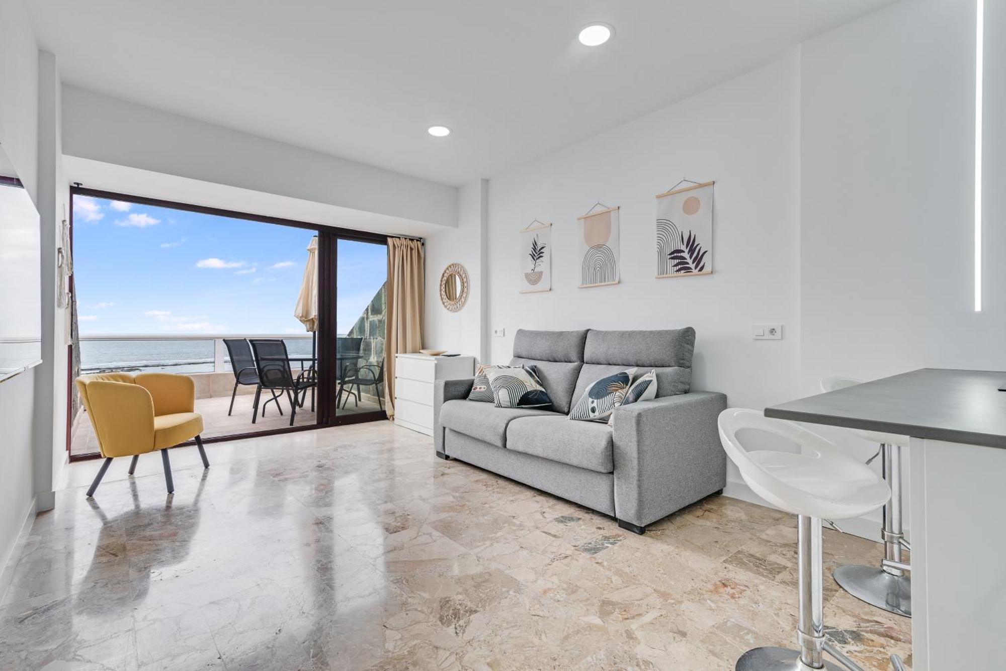 Canteras 1º Linea De Playa