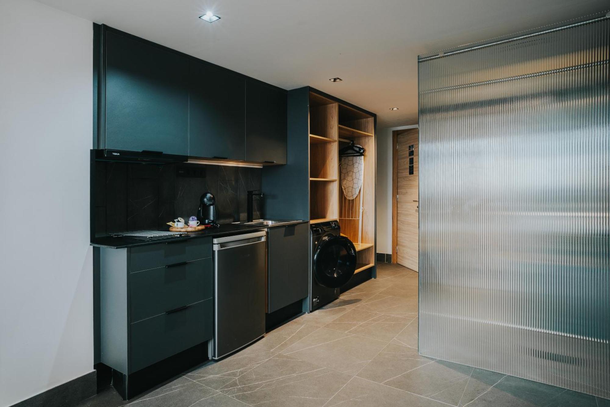 Poem Apartments, Canteras Apartment
