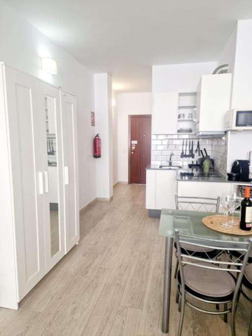 Canteras Sealove Apartment *