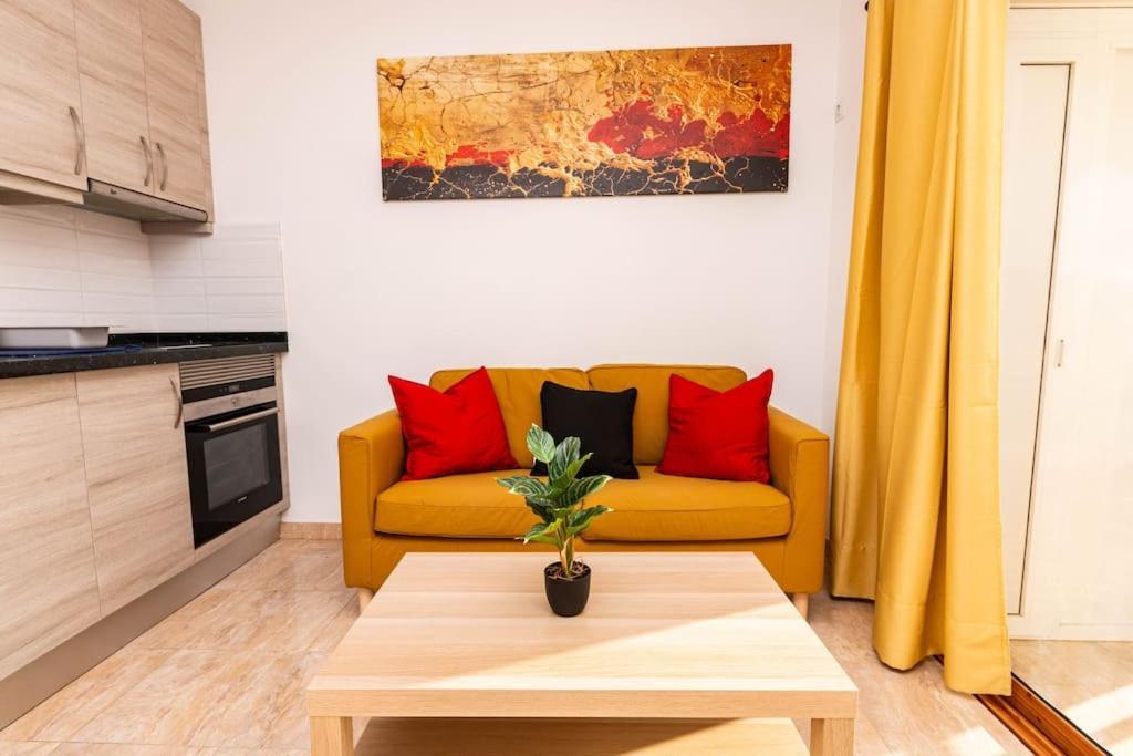 Almodo Apartment