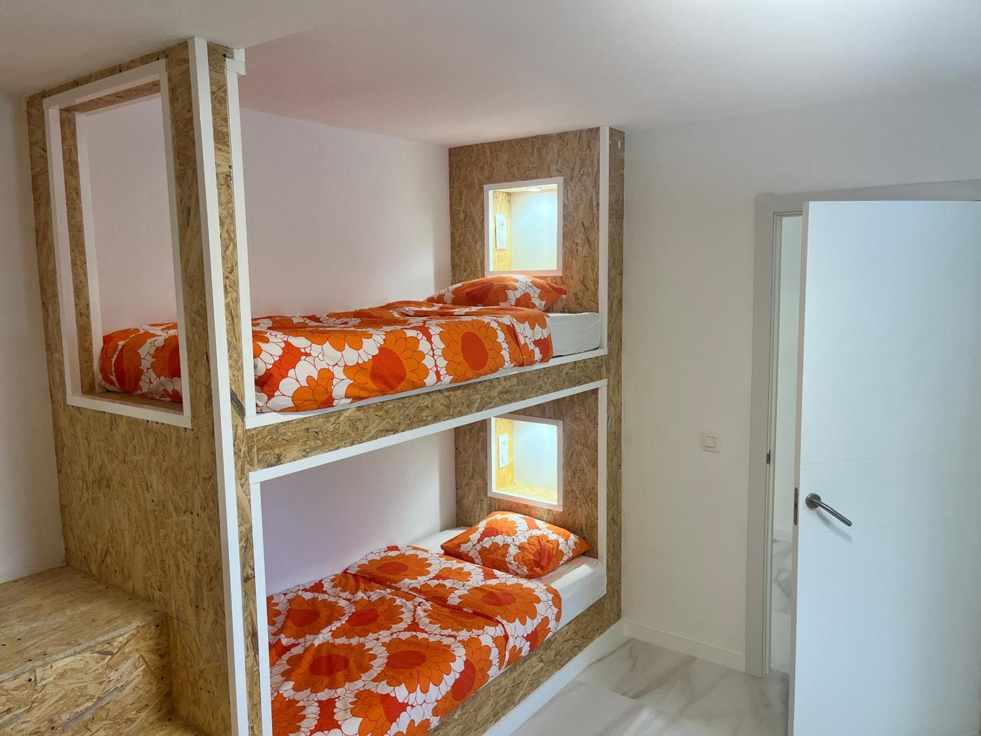 French Connection Hostal Mogán