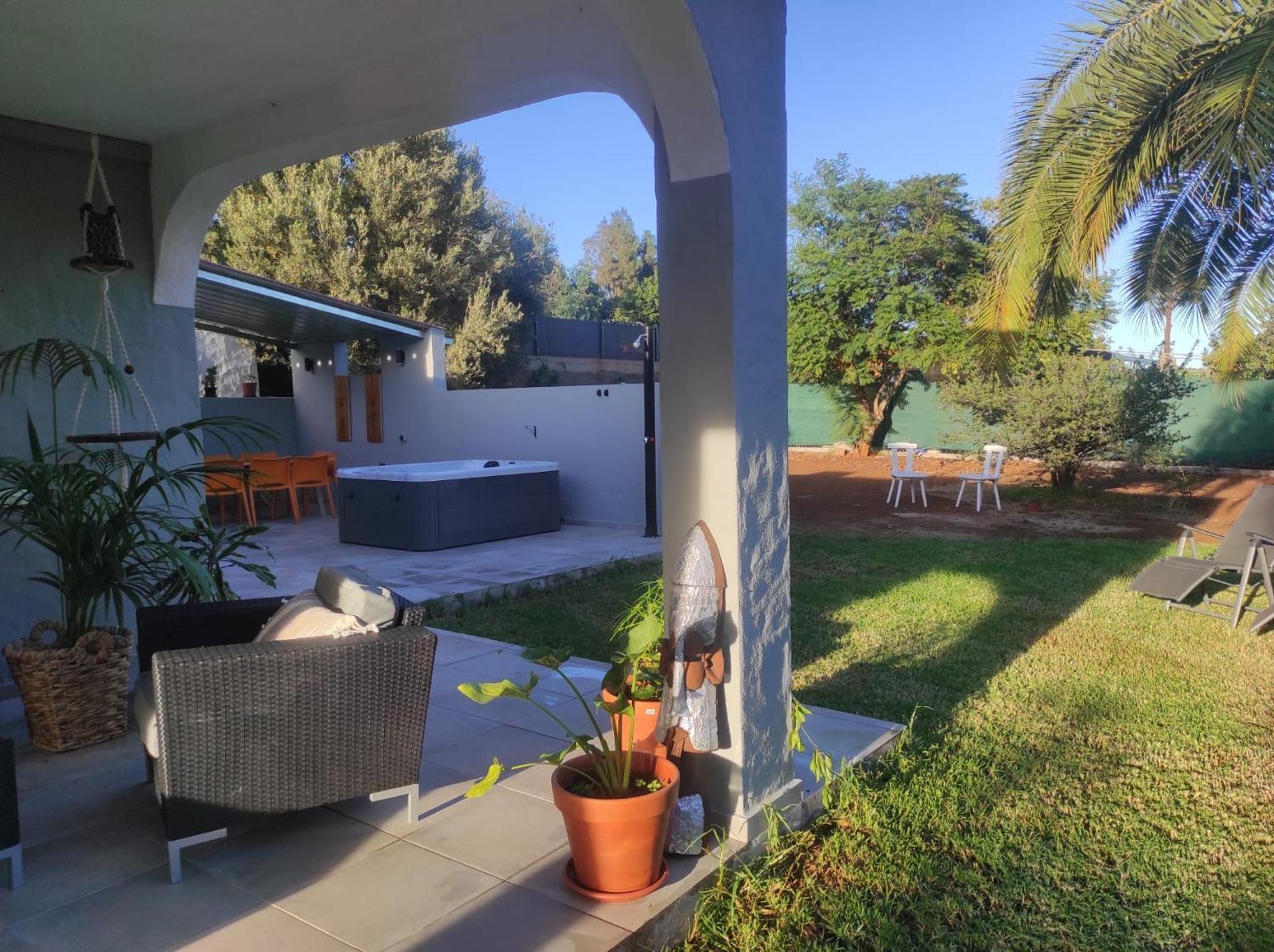 Gran Canaria Completely Renovated With Jacuzzi Landhaus *