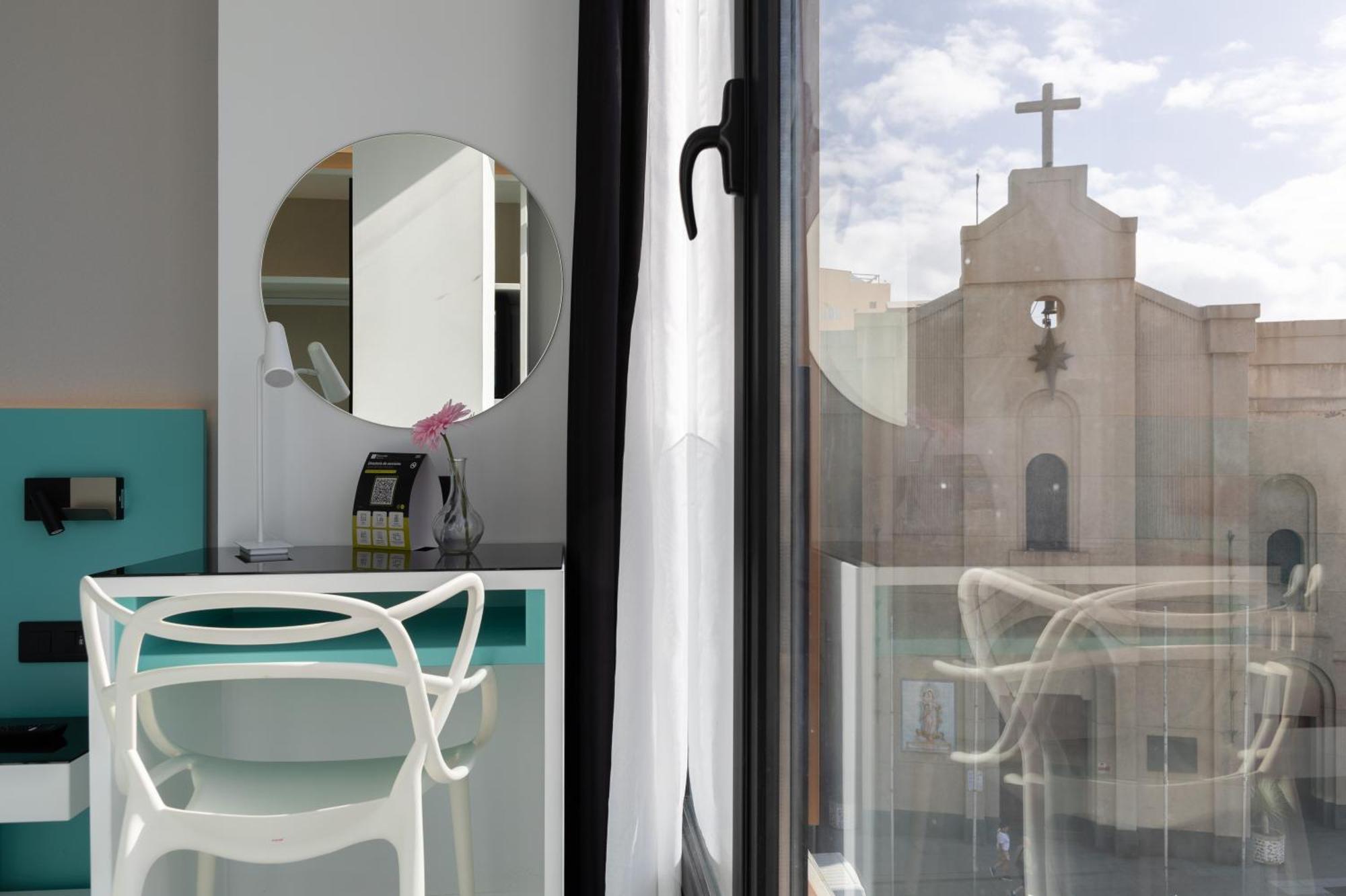 Puerto De La Luz By Pierre & 3* Las Palmas de Gran Canária