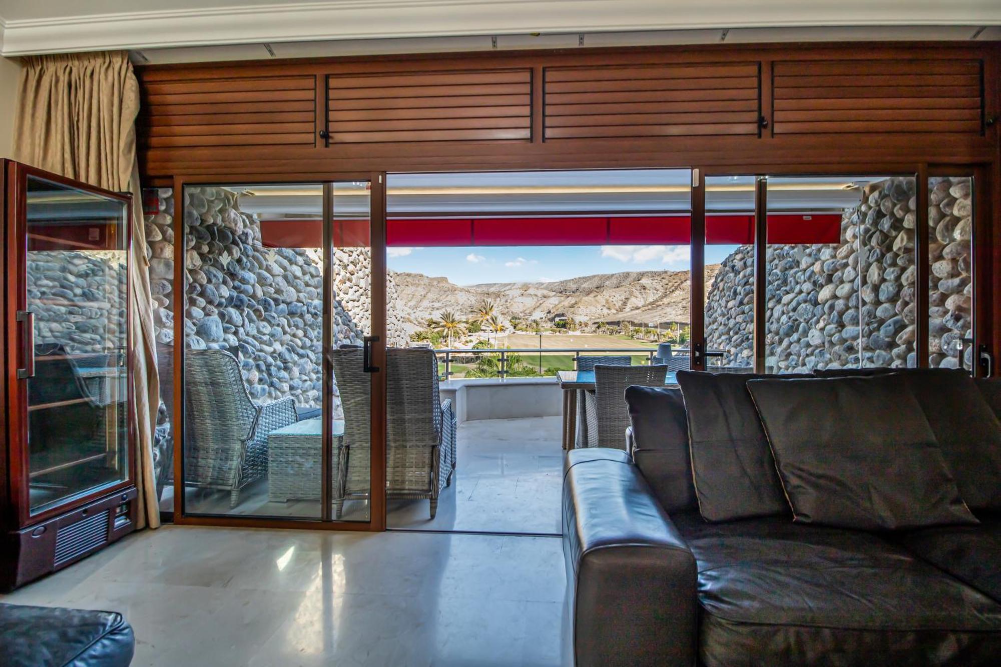 Oasis Tauro 3br Apartment *